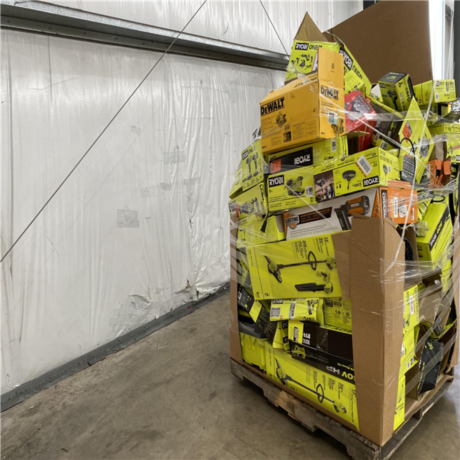 Houston Location AS IS - Tool Pallet