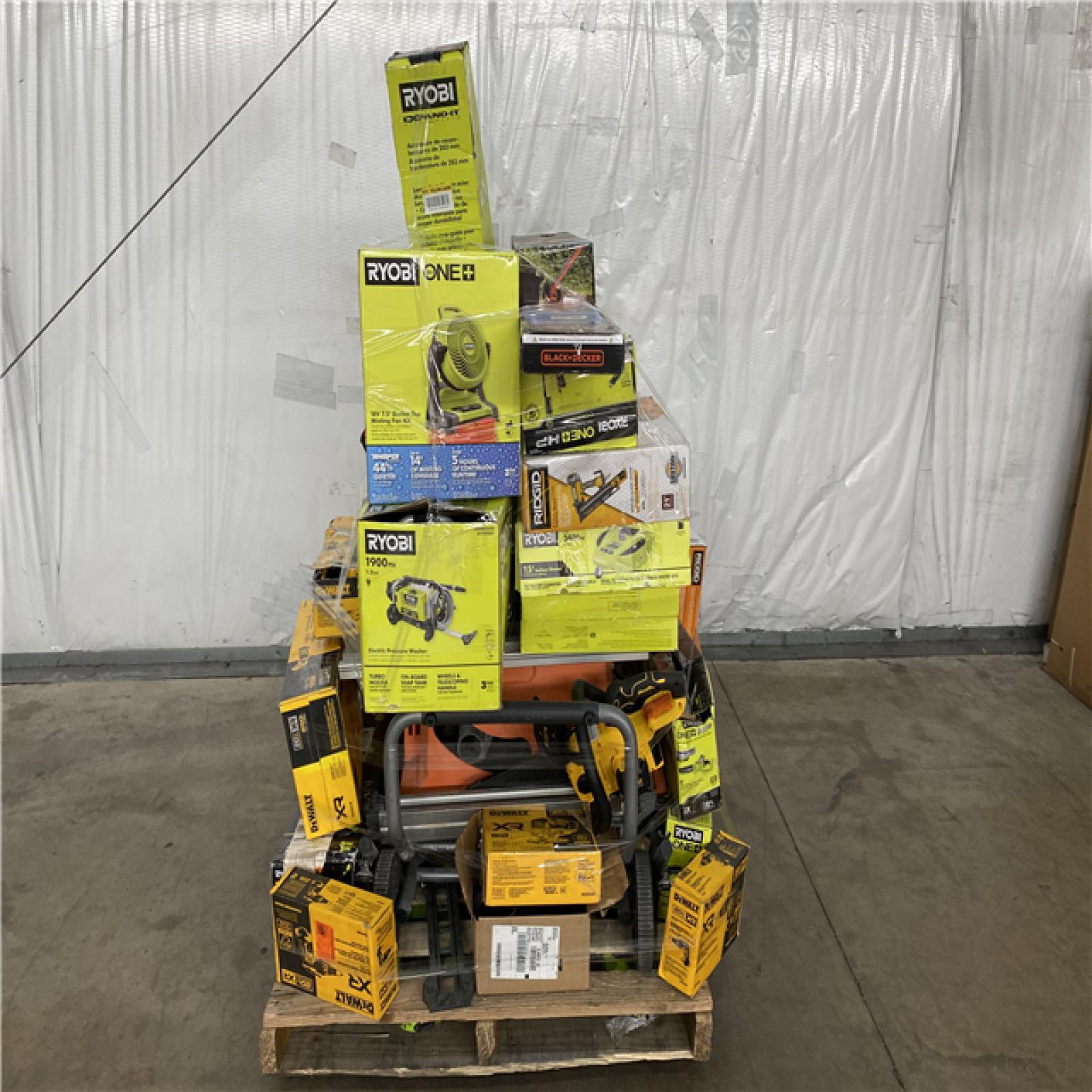 Houston Location AS IS - Tool Pallet