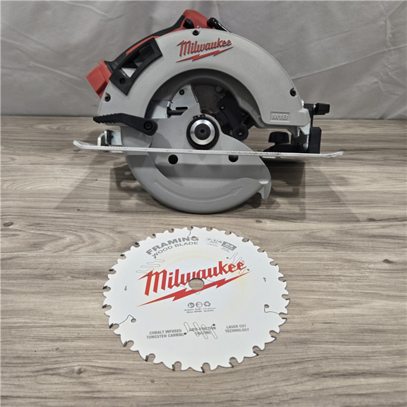 AS-IS Milwaukee 7-1/4 18V Circular Saw 2631-20 (Bare Tool)