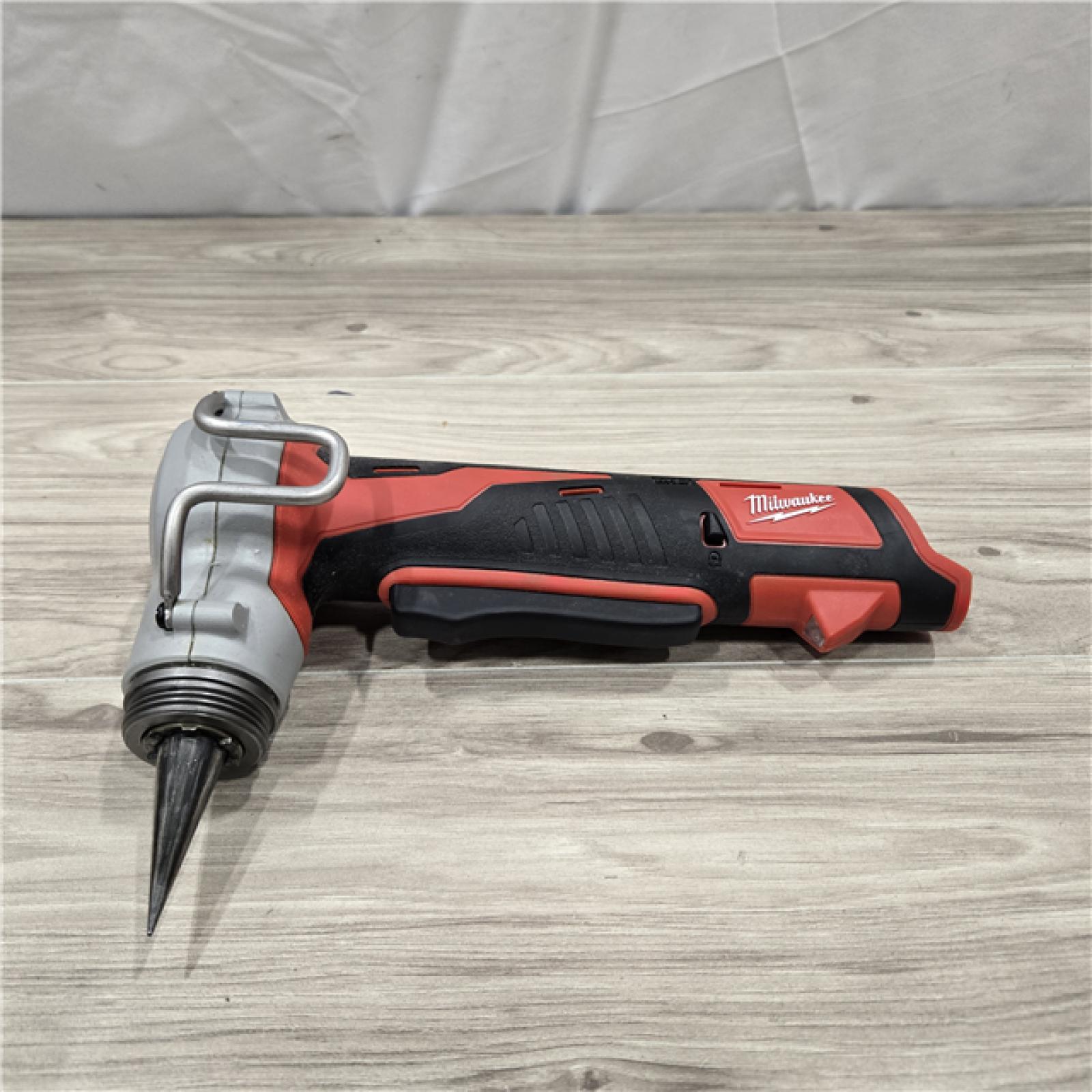 AS-IS Milwaukee M12 12V Cordless PEX Expansion Tool Kit