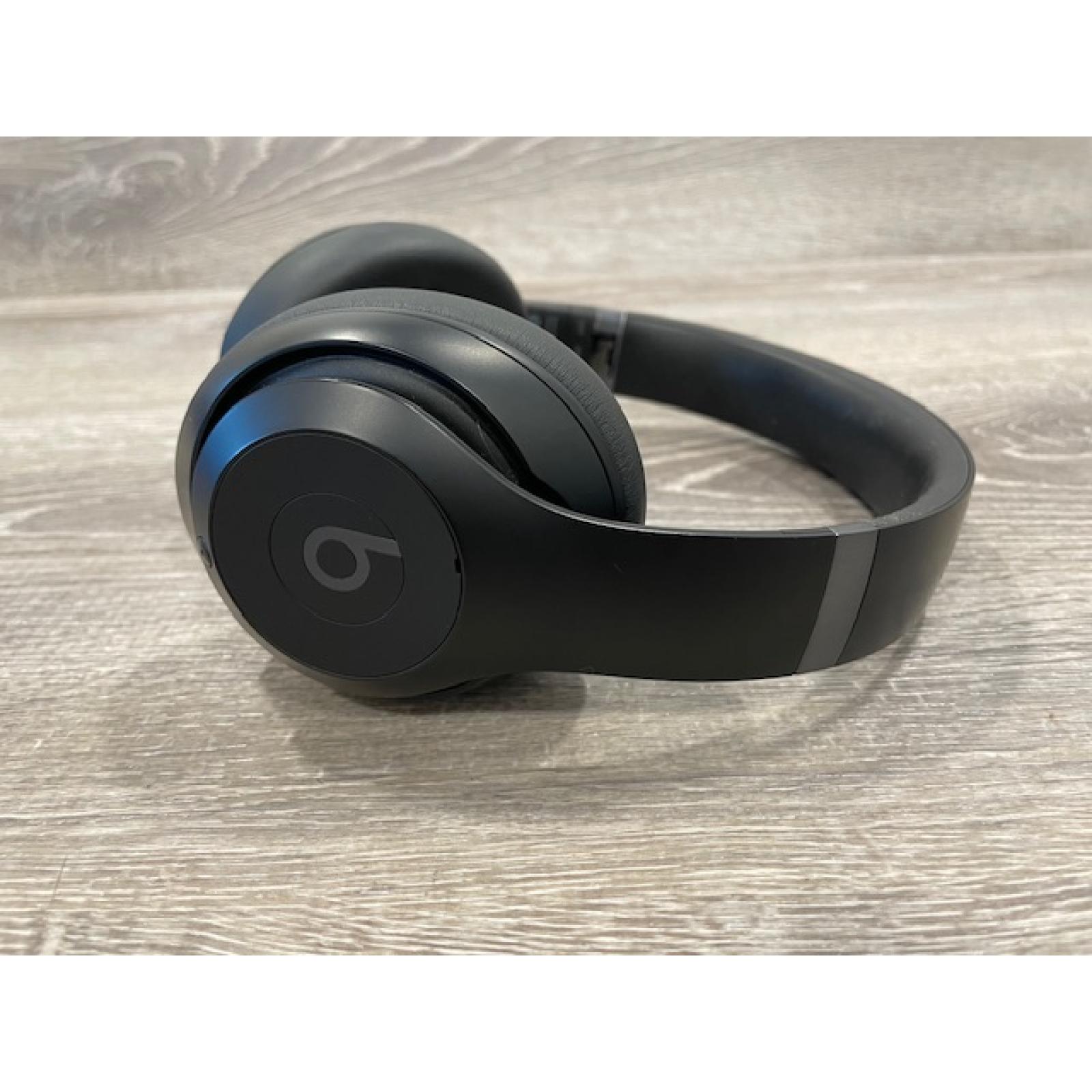 AS-IS Beats Studio Pro Wireless - Black