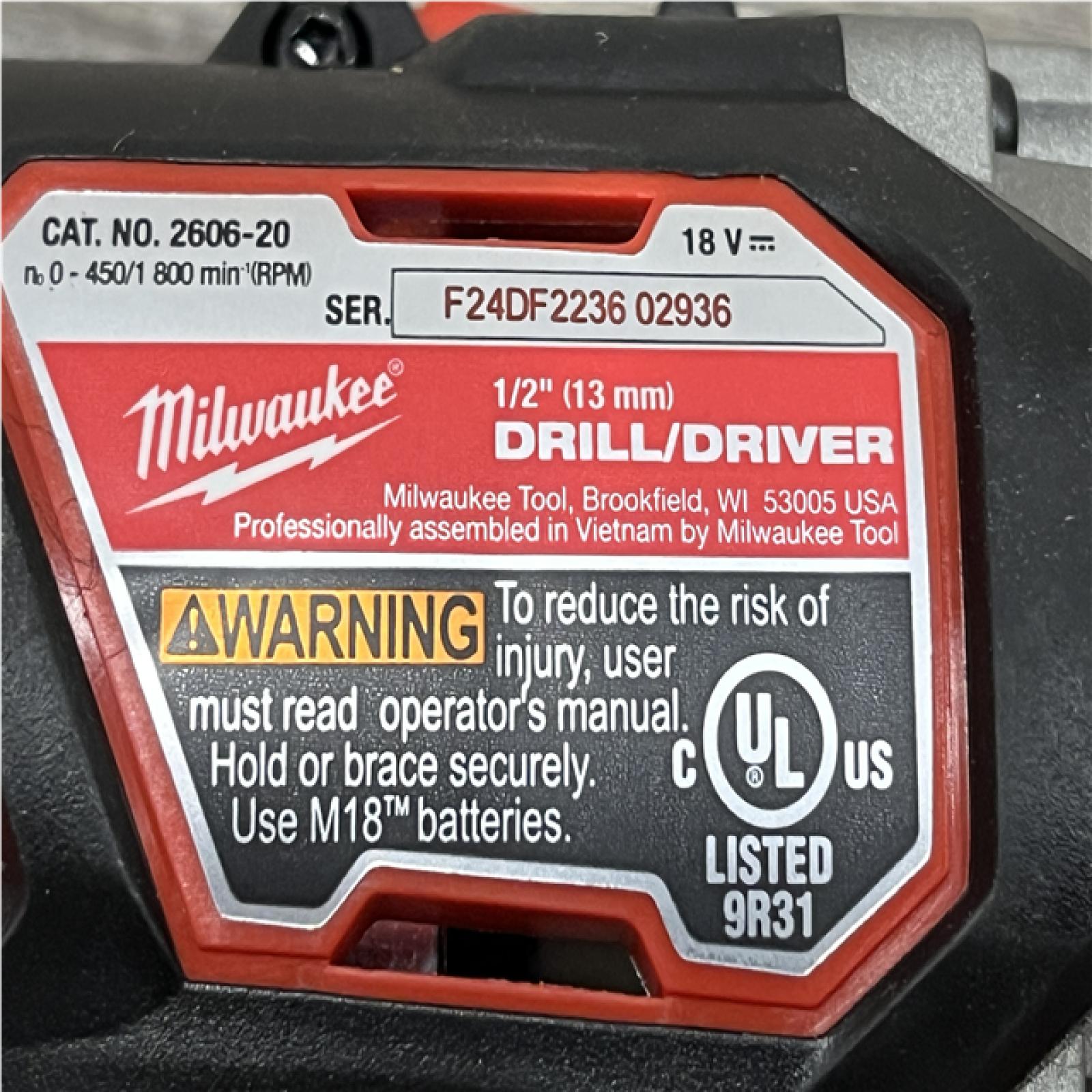AS-IS Milwaukee 18V Lithium-Ion Cordless Drill Driver/Impact Driver Combo Kit