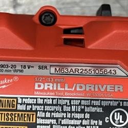 NEW - Milwaukee FUEL 18V Lithium-Ion Brushless Cordless 1/2 in. Drill/Driver Kit