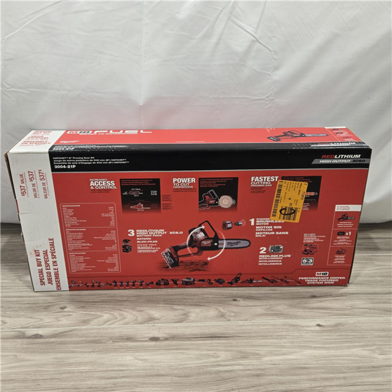 NEW! - Milwaukee M18 FUEL 18V Cordless HATCHET Pruning Saw Kit
