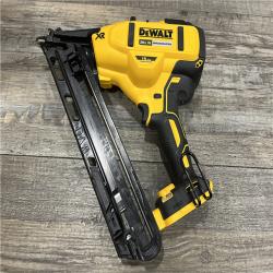 AS-IS DEWALT 20V MAX XR Lithium-Ion Cordless 2-1/2 in. 15-Gauge Finish Nailer Kit