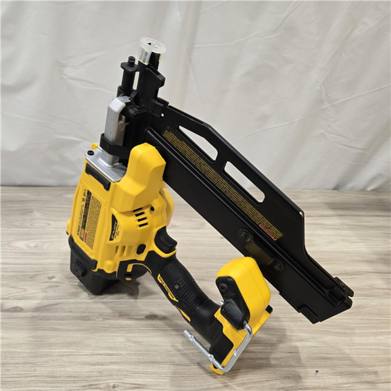 AS-IS DEWALT 20V 21° Cordless Framing Nailer (Tool-Only)