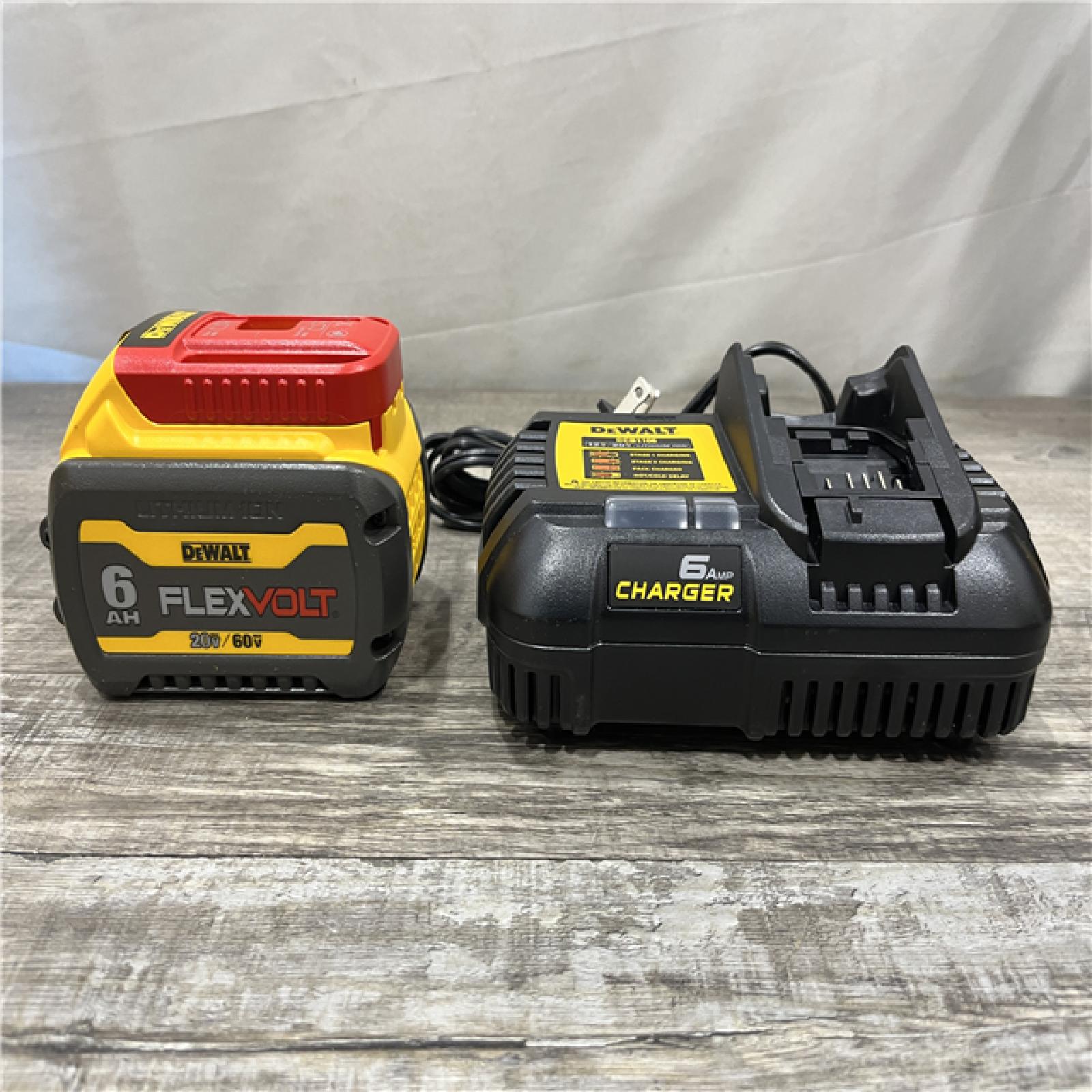 AS-IS DEWALT FLEXVOLT 20V/60V MAX Lithium-Ion 6.0Ah Battery Pack Kit