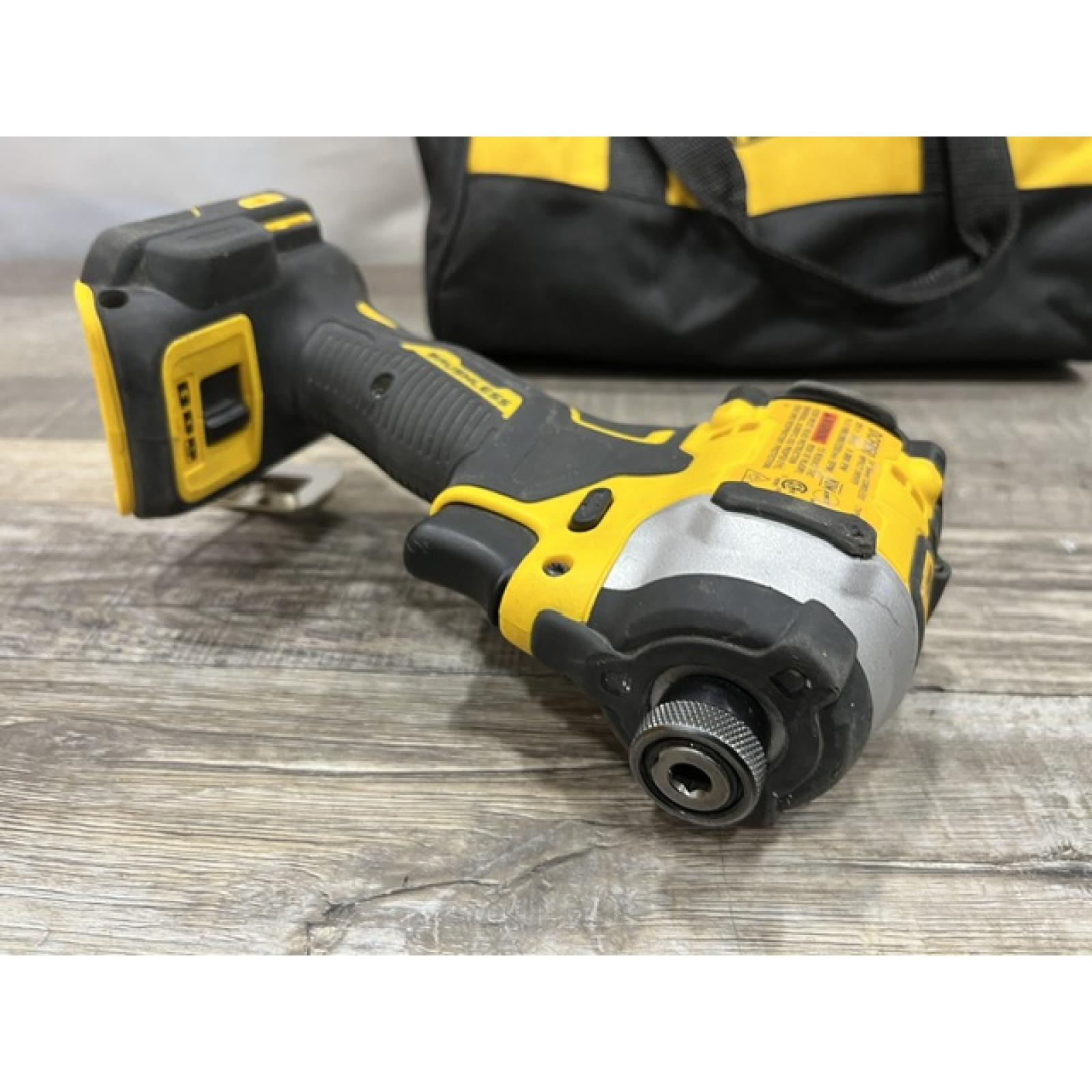 AS-IS DEWALT ATOMIC 20V MAX Lithium-Ion Cordless 1/4 in. Brushless Impact Driver Kit