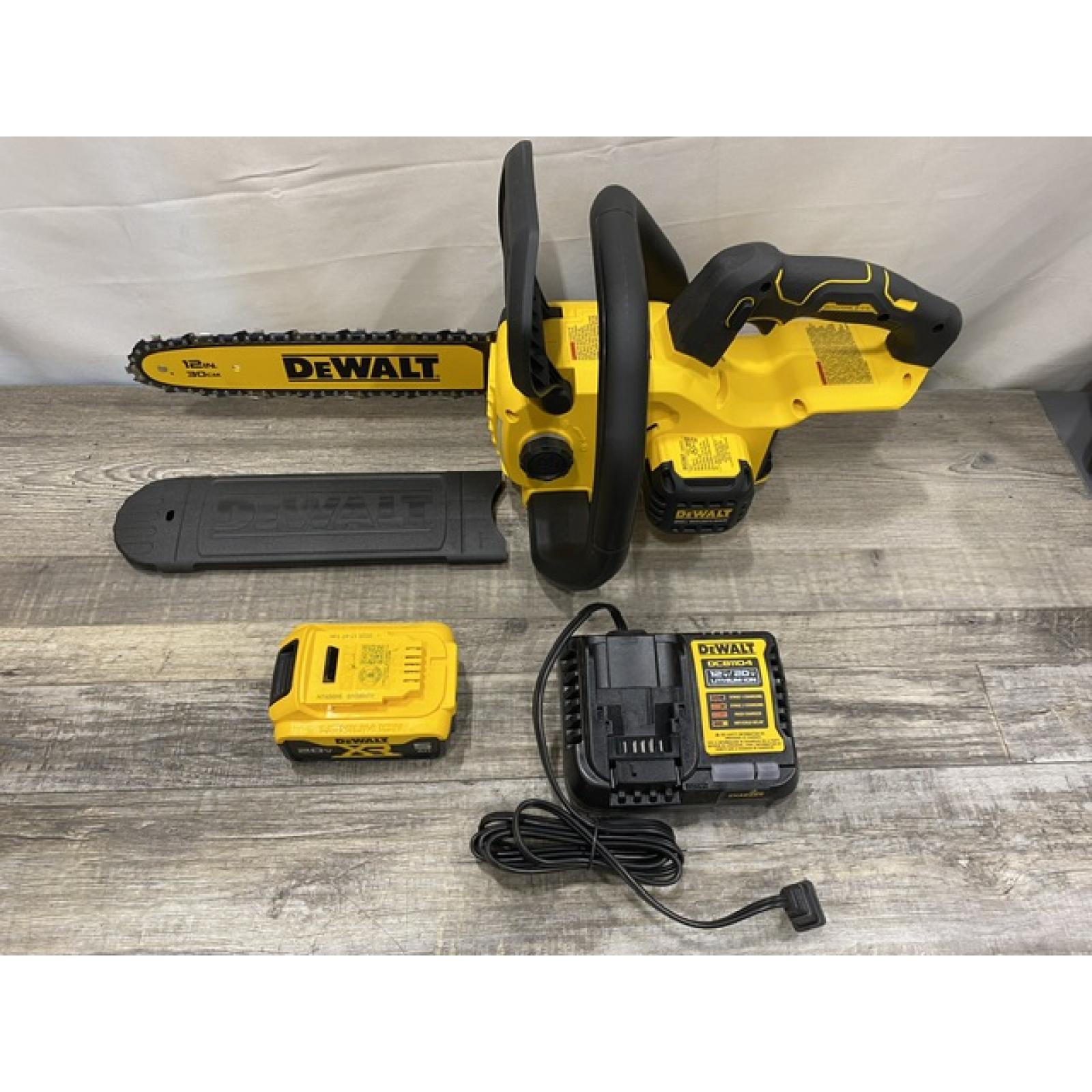 AS-IS DEWALT 20V MAX Compact 12 Brushless Cordless Chainsaw Kit