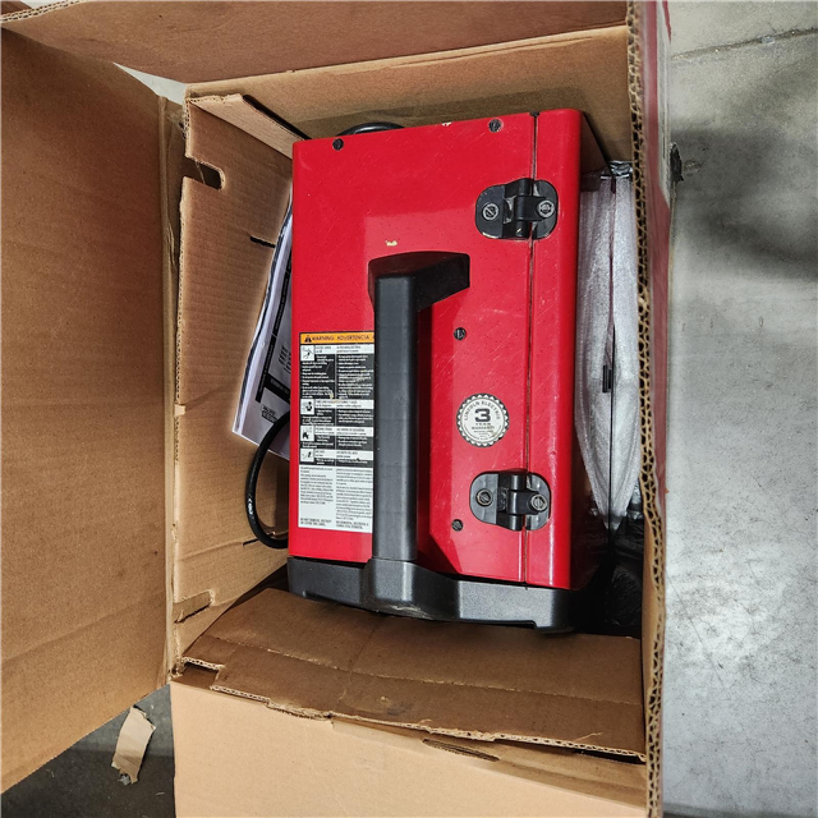 Dallas Location - As-Is Lincoln Electric Weld-Pak 140 Amp MIG Welder