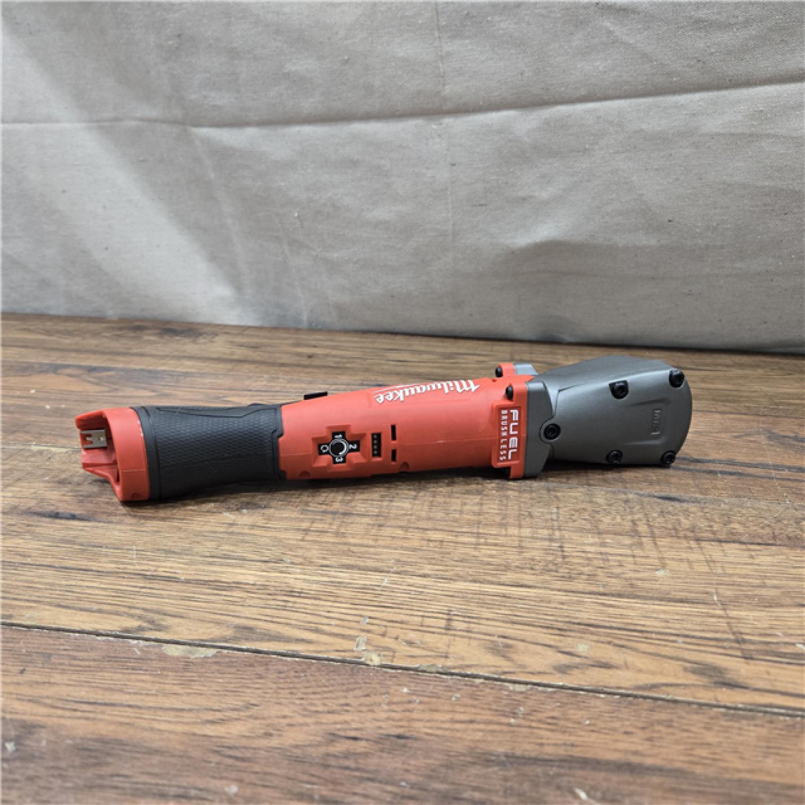 AS-IS Milwaukee 2564-20 M12 FUEL 12-Volt Lithium-Ion Brushless Cordless 3/8 in. Right Angle Impact Wrench