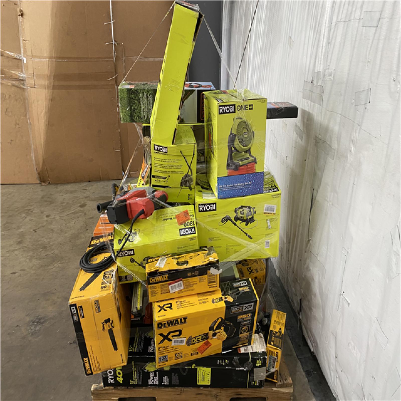 Houston Location AS IS - Tool Pallet