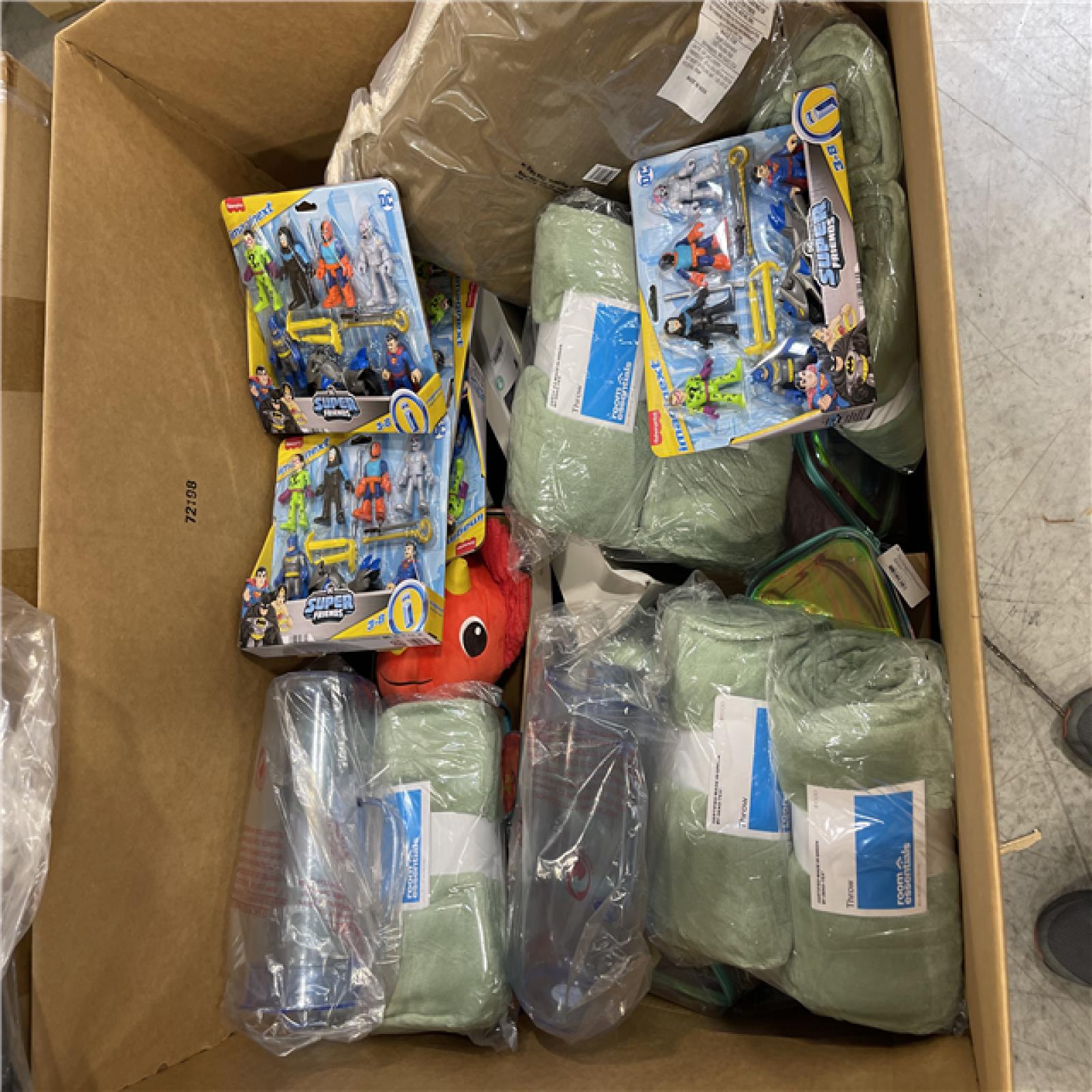 DALLAS LOCATION- NEW! BULLSEYE MIXED PALLET