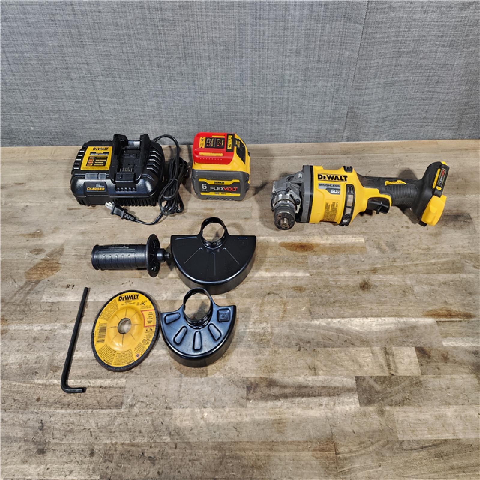 HOUSTON LOCATION - AS-IS DeWalt FLEXVOLT 60V Cordless 4-1/2 to 6 in. Grinder Kit (Battery & Charger)
