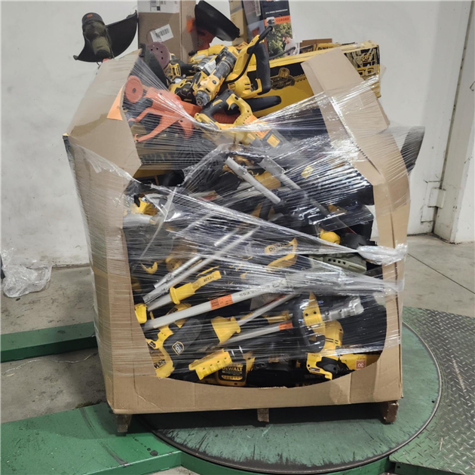 Dallas Location - As-Is DEWALT Tool Pallet