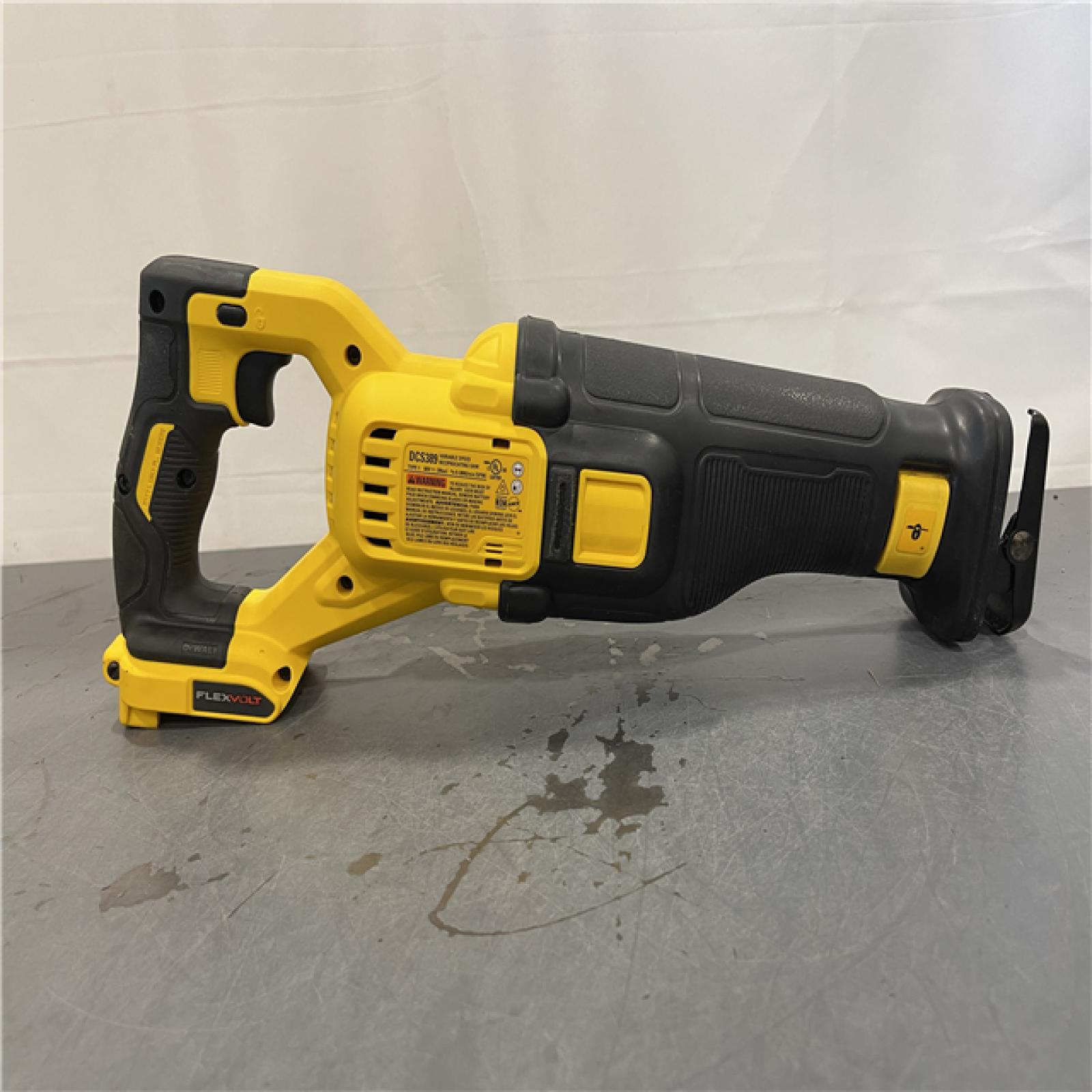 AS-IS - DeWalt FLEXVOLT 60V MAX Cordless Brushless Reciprocating Saw