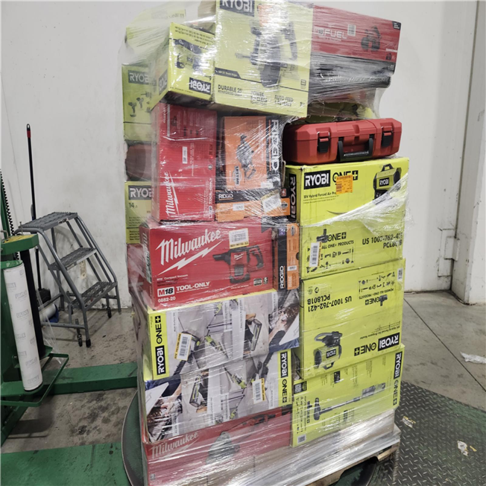 Dallas Location - As-Is Tool Pallet