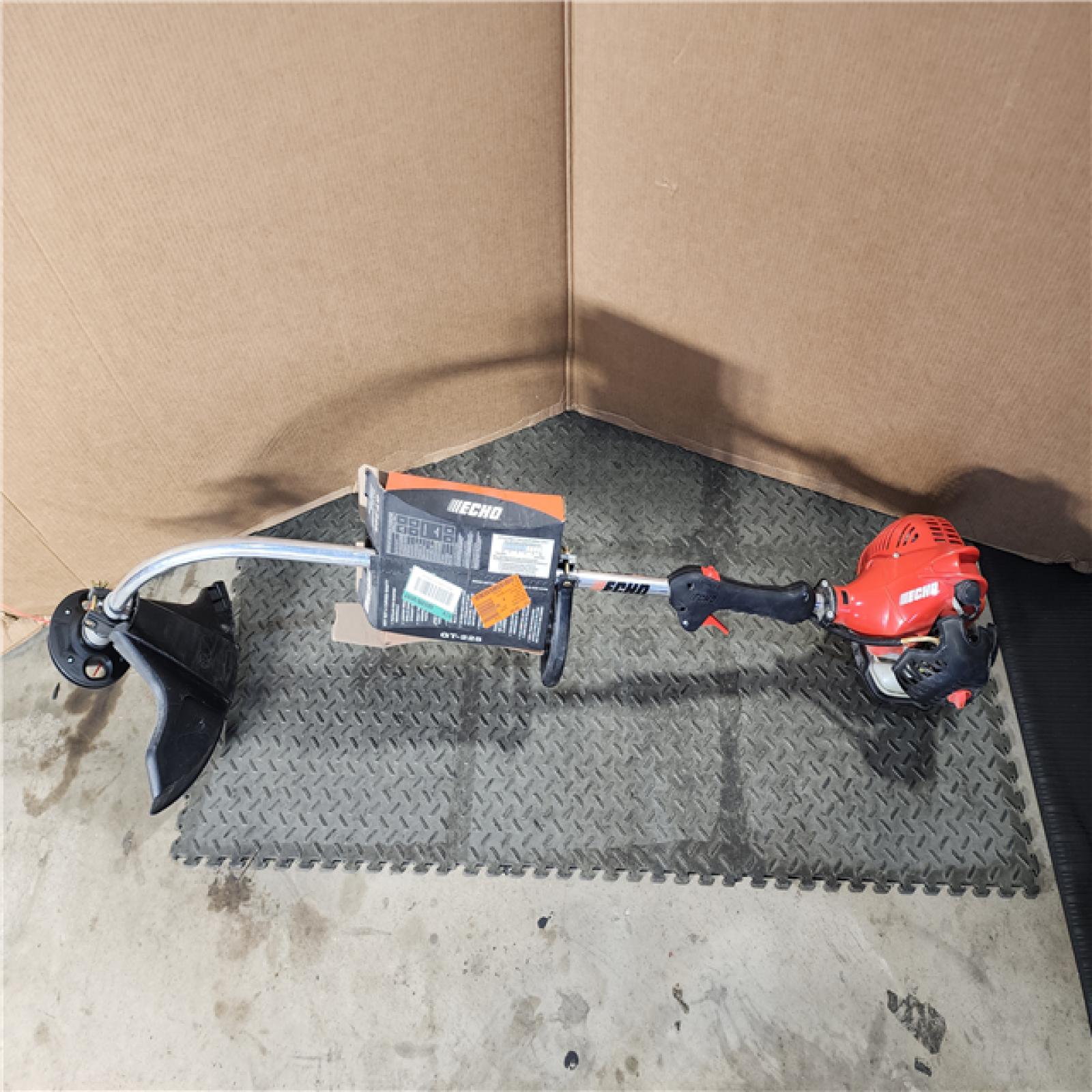 HOUSTON LOCATION - AS-IS Echo GT-225 21.2cc 2 Stroke Lightweight Durable Gas Curved Shaft String Trimmer