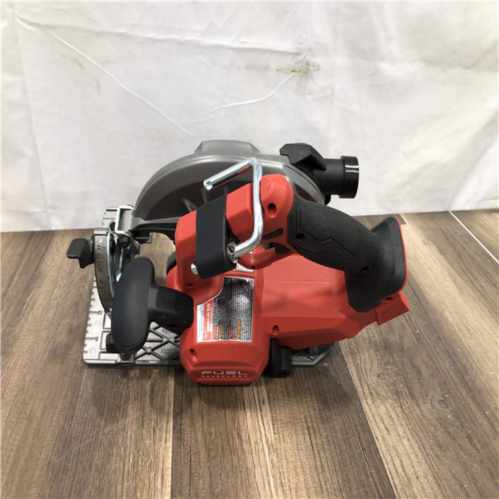 AS-IS Milwaukee FUEL 18V Lithium-Ion Brushless Cordless 7-1/4 in. Circular Saw (Tool-Only)