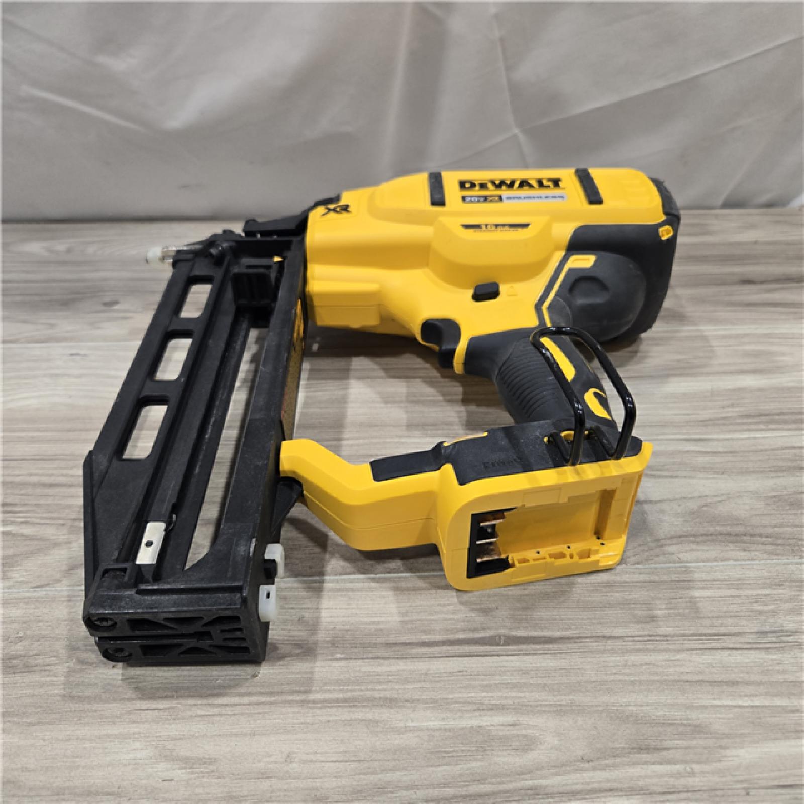 AS-IS DEWALT 20V MAX XR 16-Gauge Cordless Finish Nailer (Tool Only)