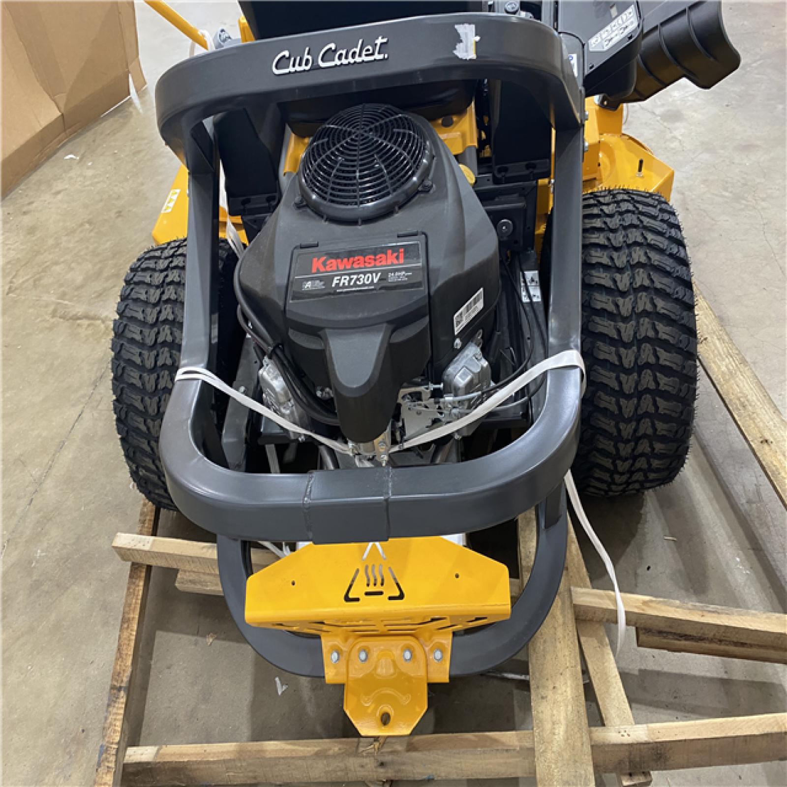 Houston Location - AS-IS Outdoor Power Equipment CUB CADET Z2 60 SIT DOWN MOWER