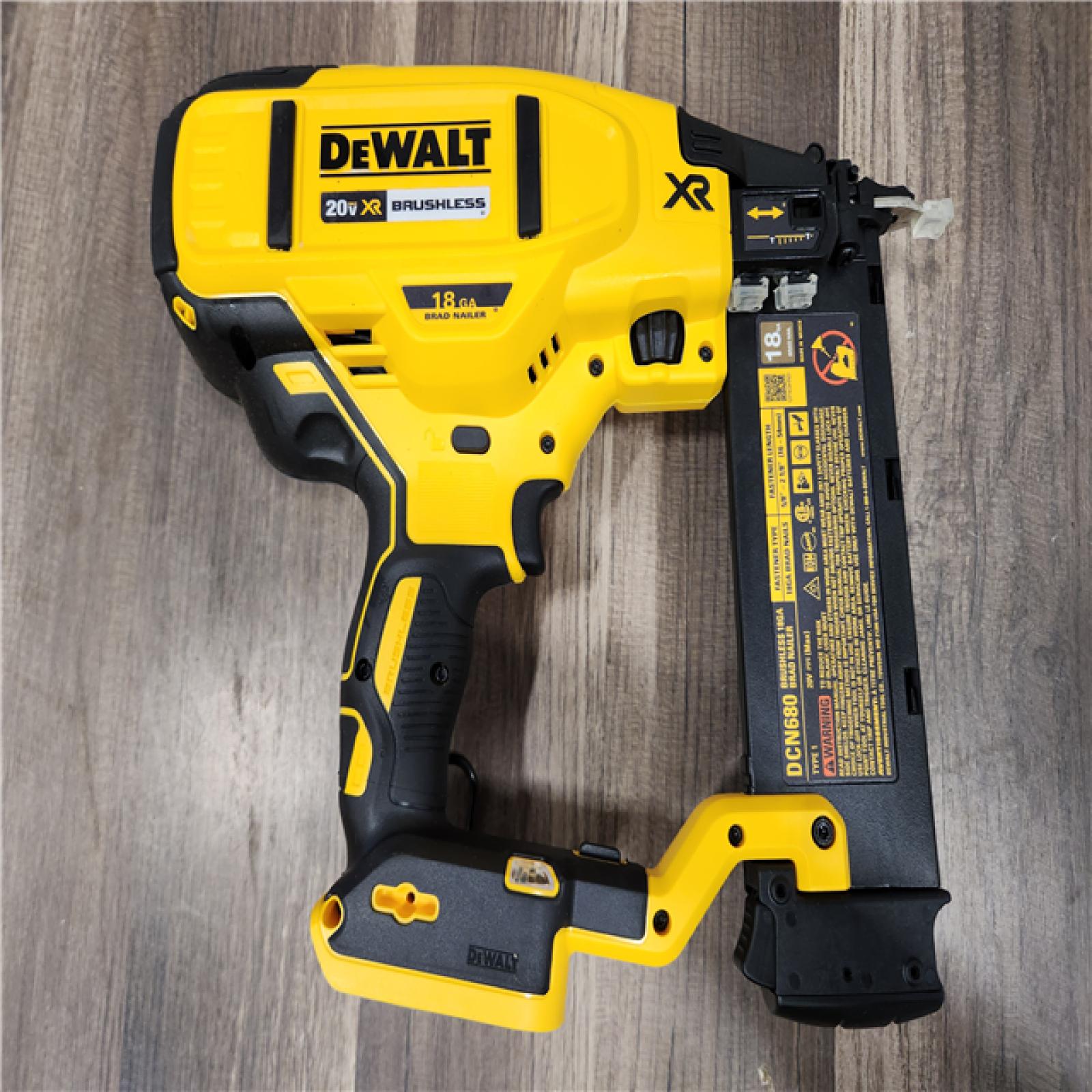 AS-IS DEWALT 20V MAX XR Lithium-Ion Electric Cordless 18-Gauge Brad Nailer (Tool Only)
