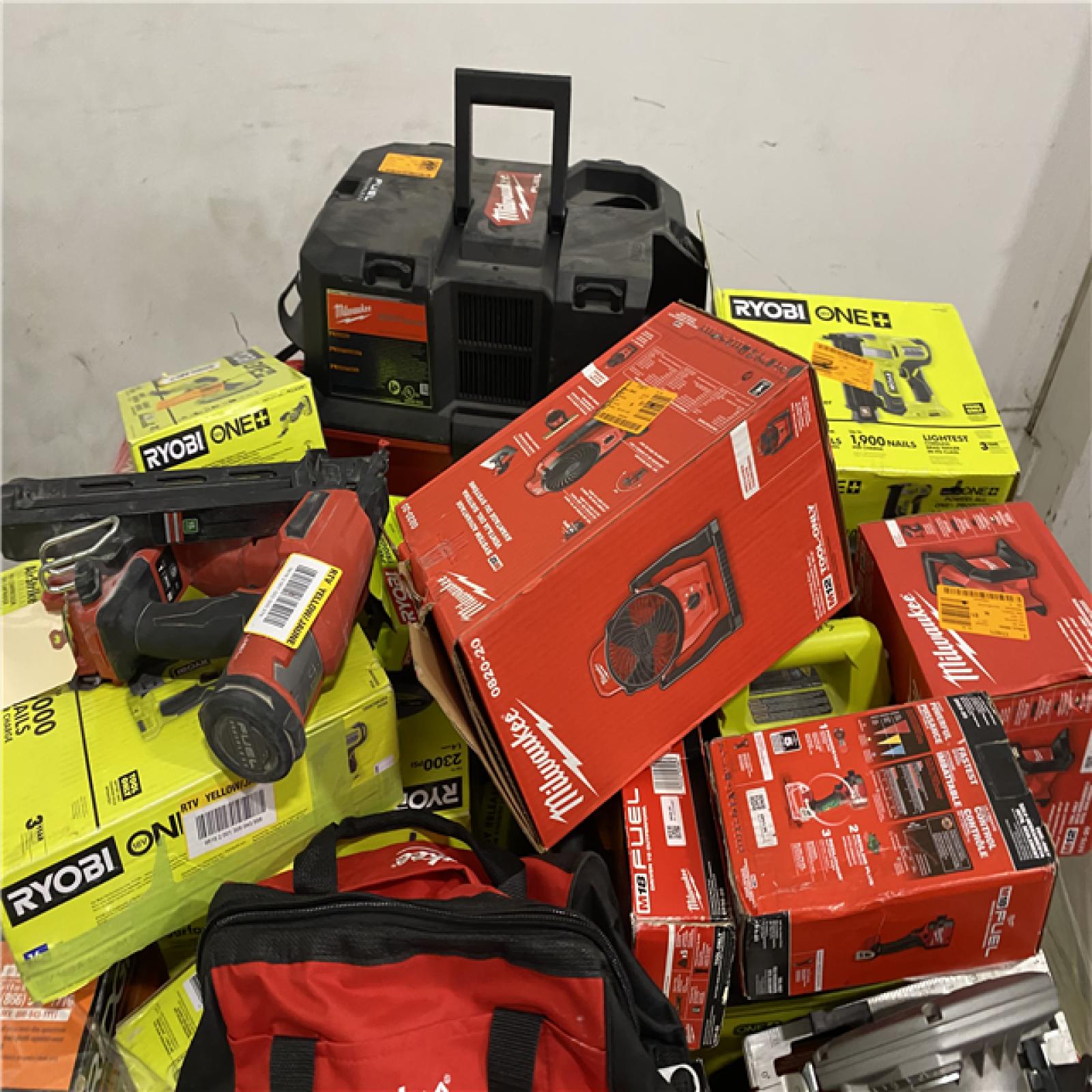 Dallas Location - As-Is Tool Pallet