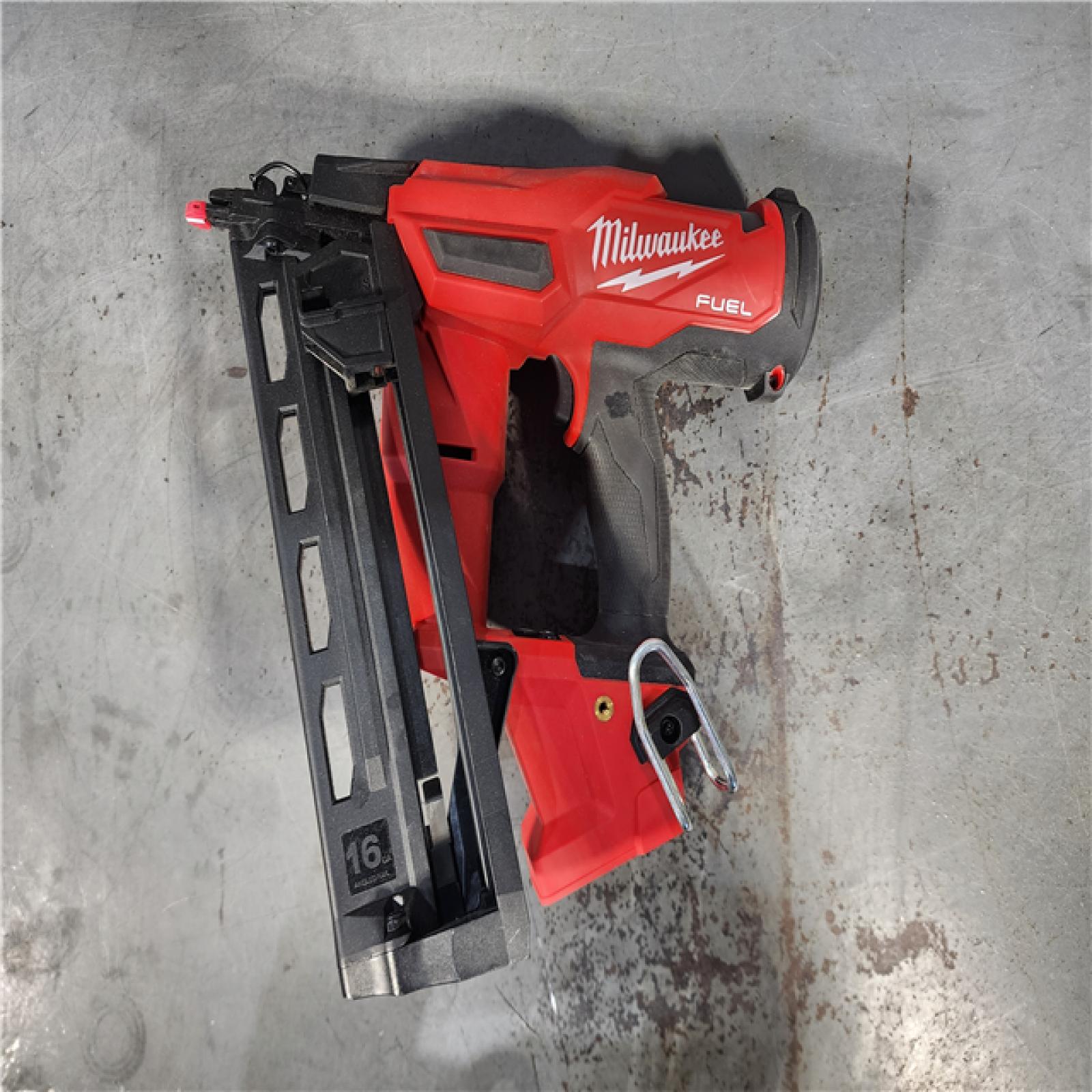 HOUSTON LOCATION - AS-IS (2) Milwaukee 2841-20 18V Cordless Gen II 16 Gauge Angled Finish Nailer (Tool Only)