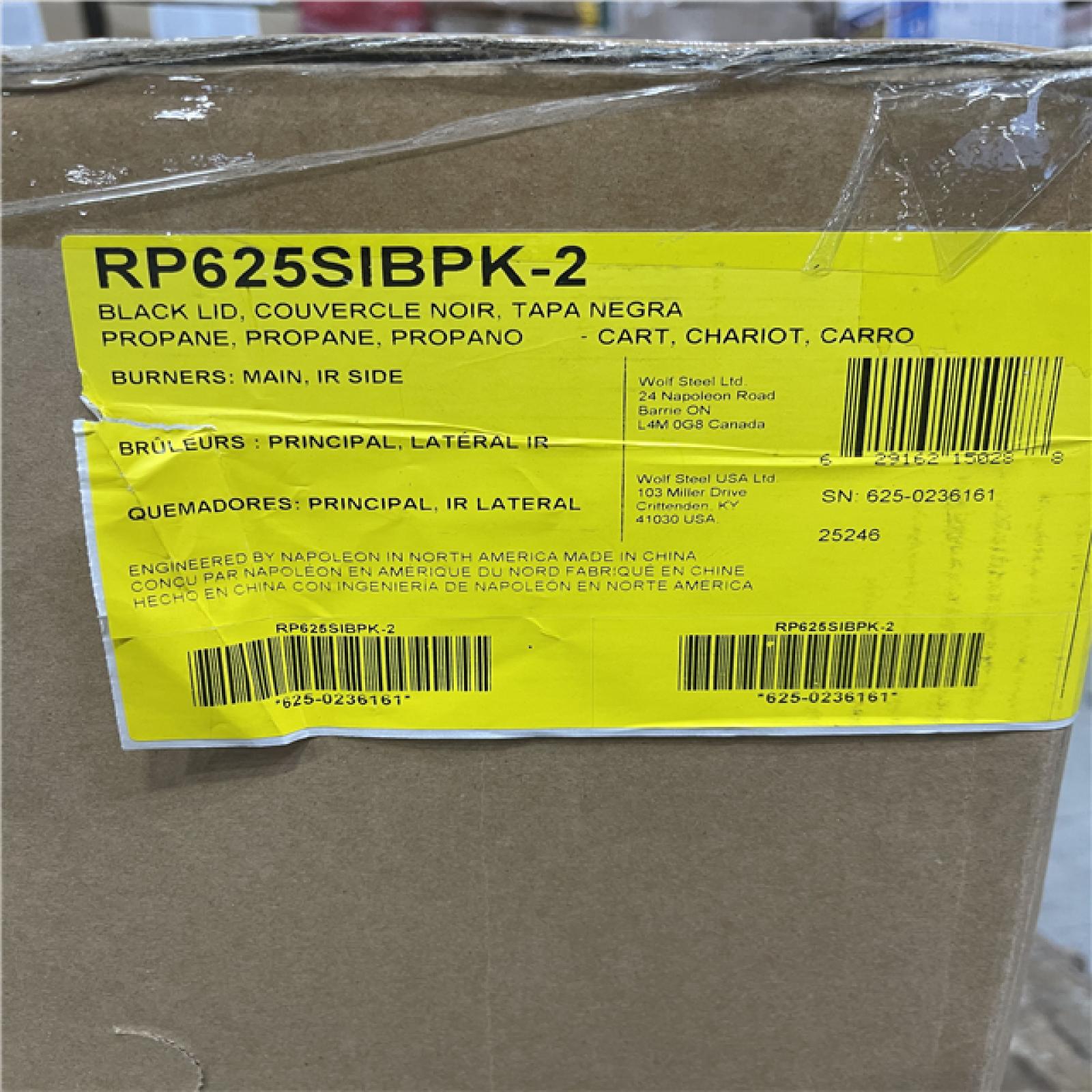 DALLAS LOCATION- NAPOLEON Rogue PRO 625 5-Burner Propane Gas Grill in Black with Infrared Side Burner