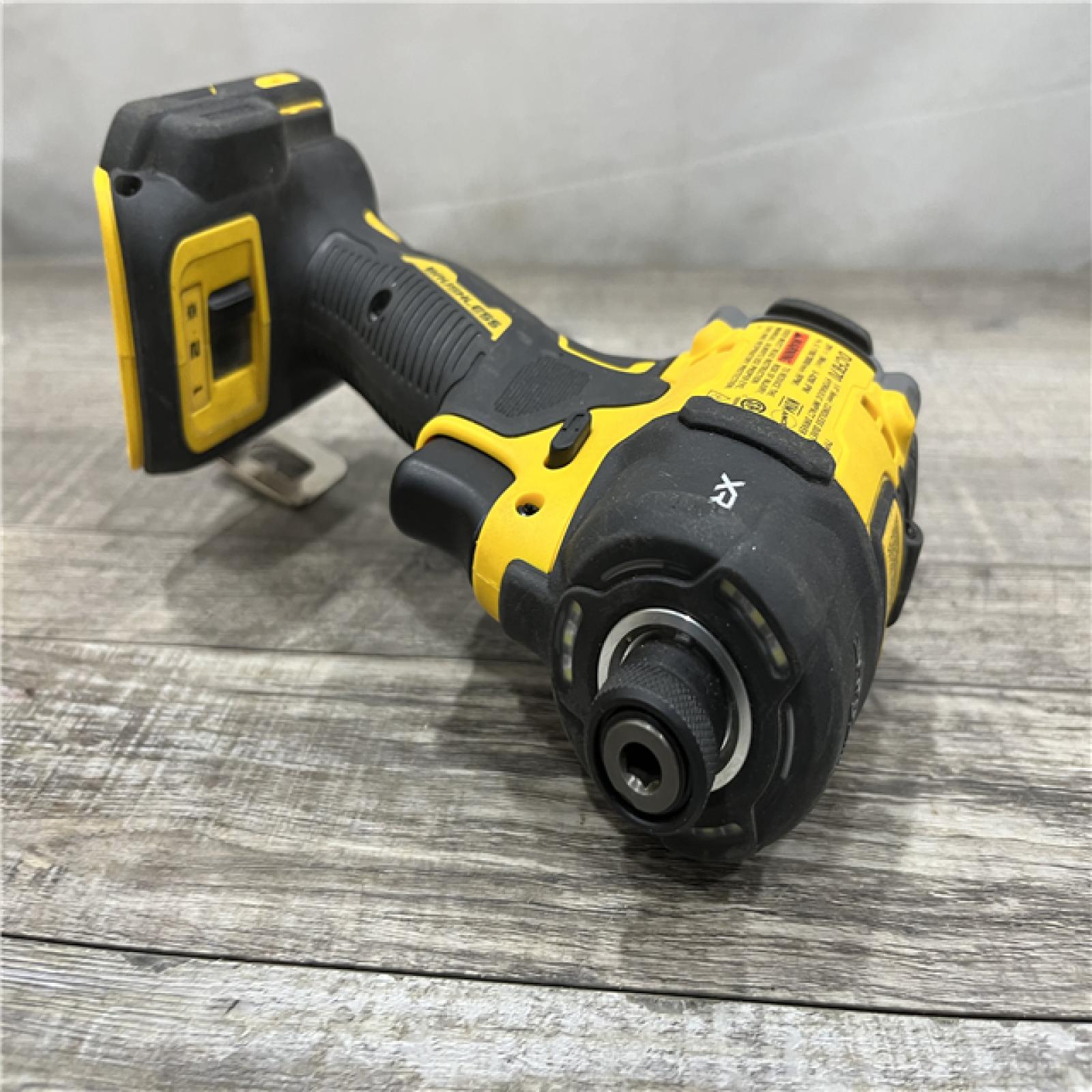 AS-IS DEWALT 20V XR Brushless Cordless 1/4 in. Quiet Hydraulic Impact Driver (Tool-Only)
