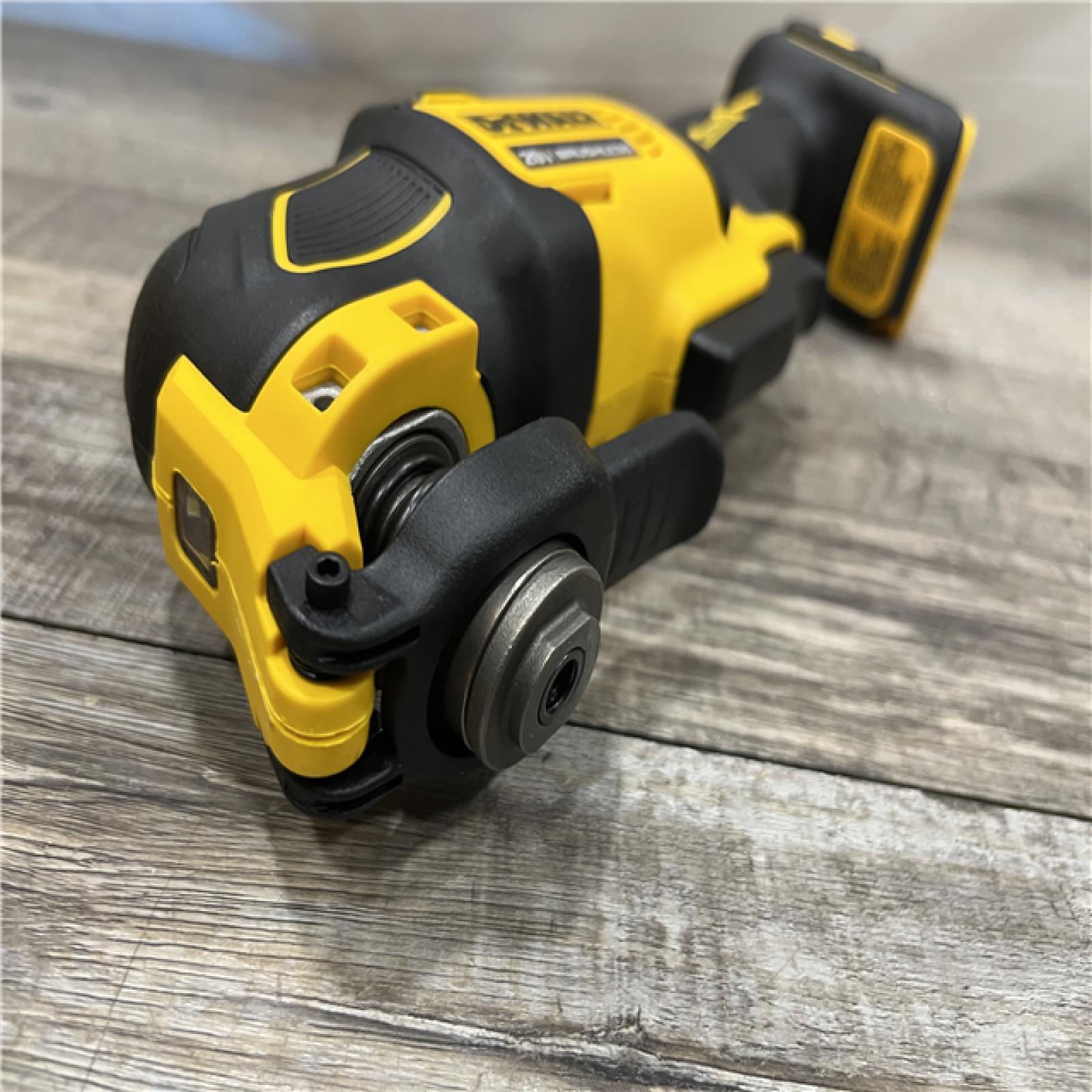 AS-IS DEWALT ATOMIC 20V MAX Cordless Brushless Oscillating Multi Tool (Tool Only)