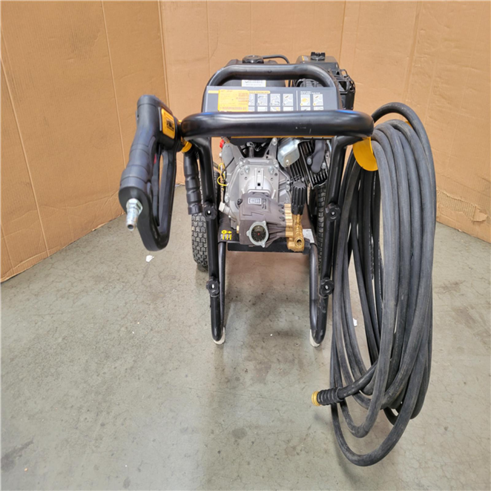 CALIFORNIA AS-IS DEWALT 4400 PSI PORTABLE PRESSURE WASHER