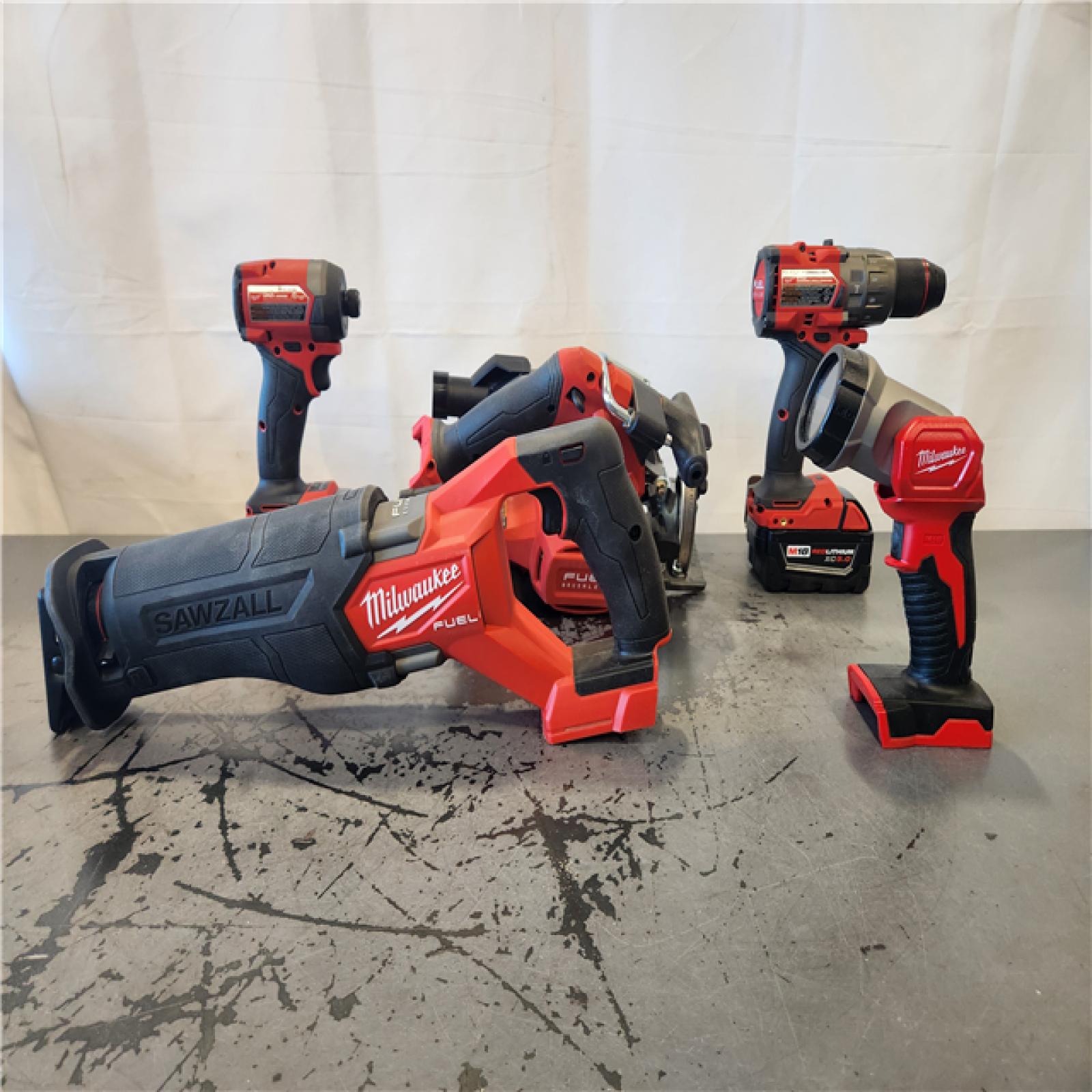 AS-IS- Milwaukee M18 Fuel 18 V 5 Amps Cordless Brushless 5 Tool