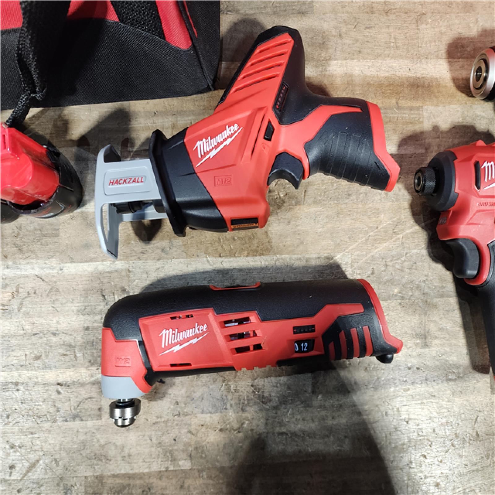 HOUSTON LOCATION - AS-IS Milwaukee 12V Lithium-Ion Brushless Cordless Subcompact Drill and Impact Driver Kit