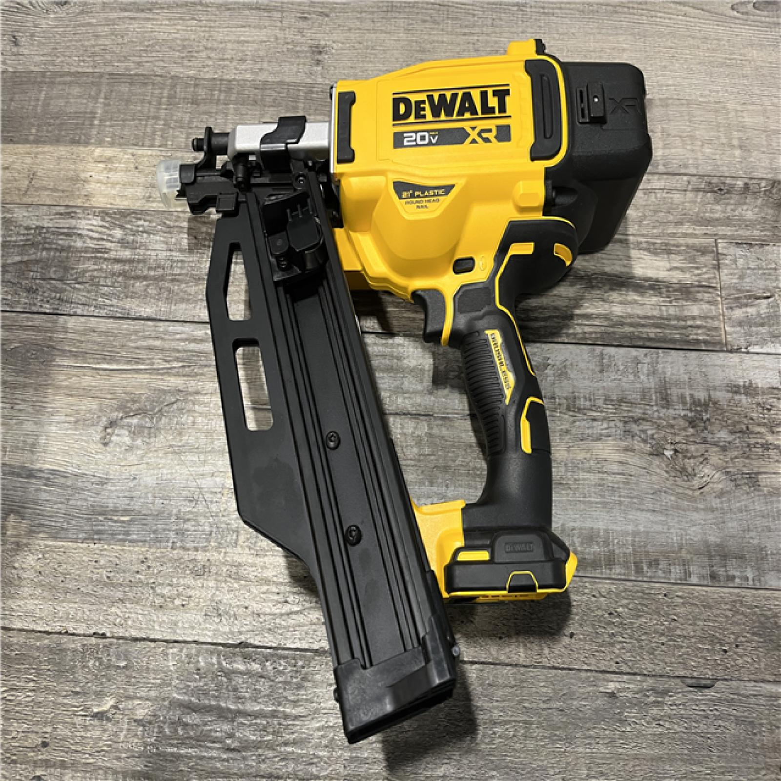 AS-IS DEWALT 20-Volt 21° Cordless Framing Nailer (Tool-Only)