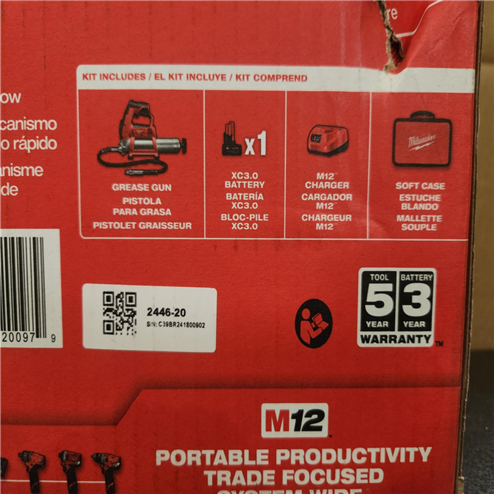 Phoenix LIKE NEW Milwaukee M12 12V Lithium-Ion Cordless Grease Gun Kit with Charger and Tool Bag (no Battery)