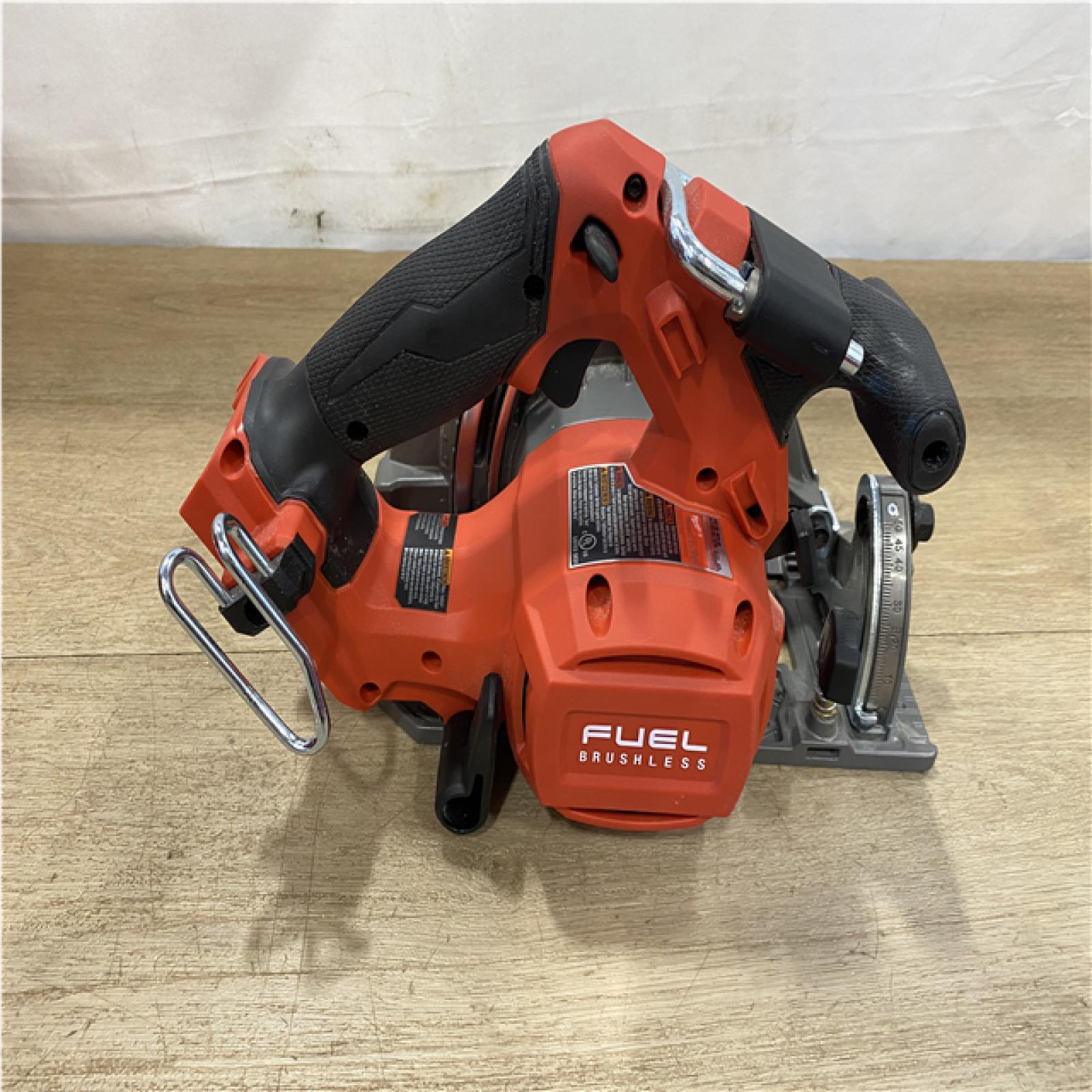 AS-IS - Milwaukee FUEL 18V Lithium-Ion Brushless Cordless 6-1/2 in. Circular Saw (Tool-Only)