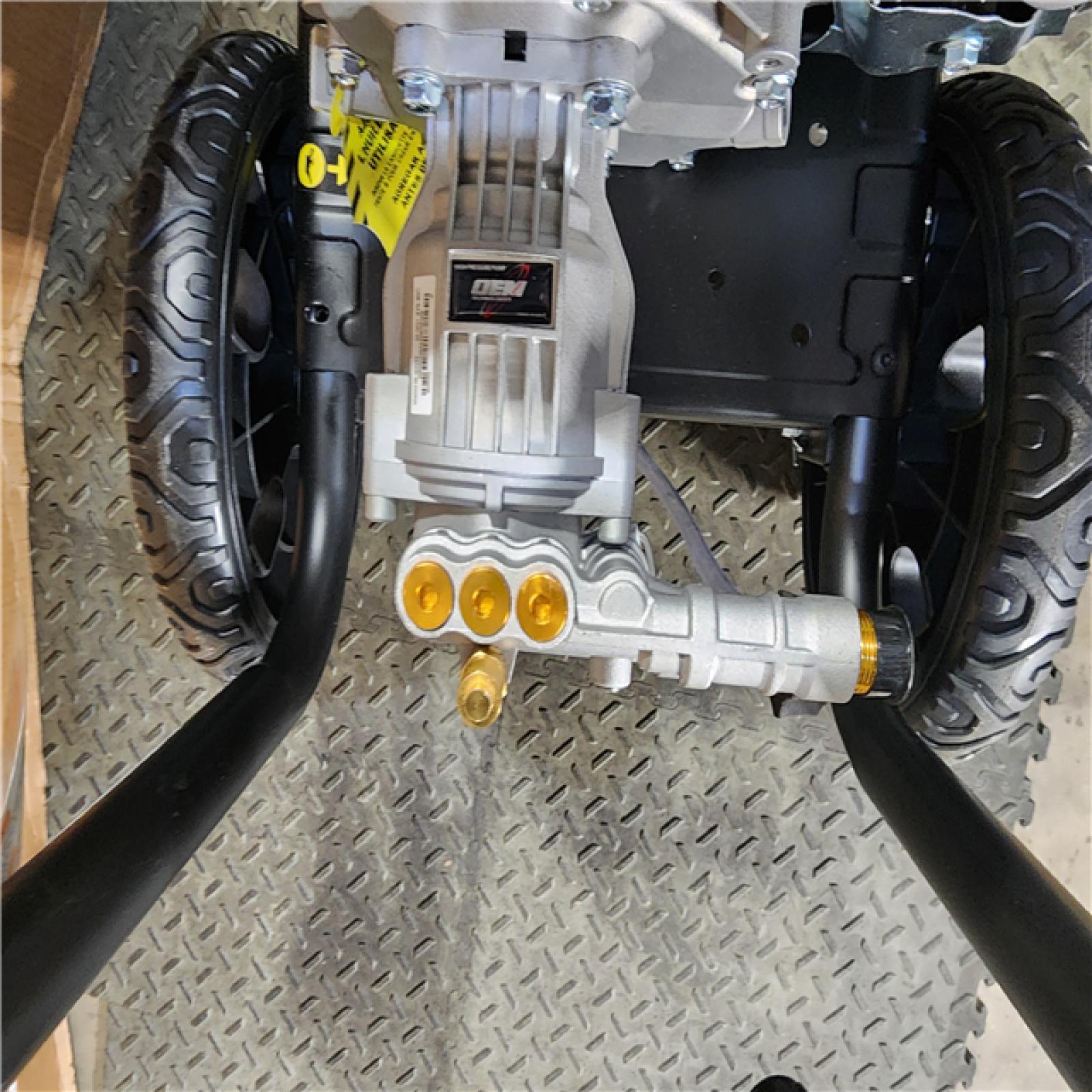 HOUSTON LOCATION - AS-IS DEWALT 3400 PSI 2.5 GPM Gas Cold Water Pressure Washer with 208cc Engine