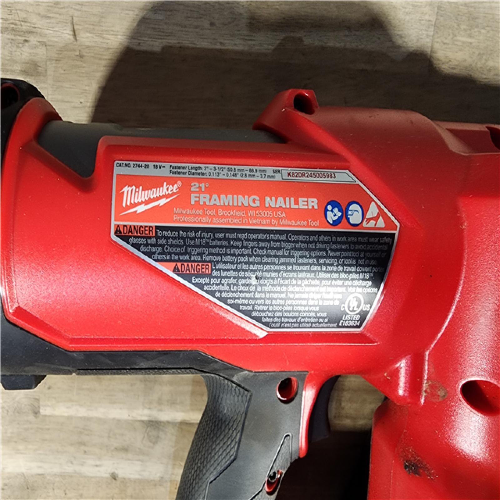 HOUSTON LOCATION - AS-IS Milwaukee 2744-20 M18 FUEL 3-1/2 in. 18-Volt 21-Degree Lithium-Ion Brushless Cordless Framing Nailer (Tool-Only)