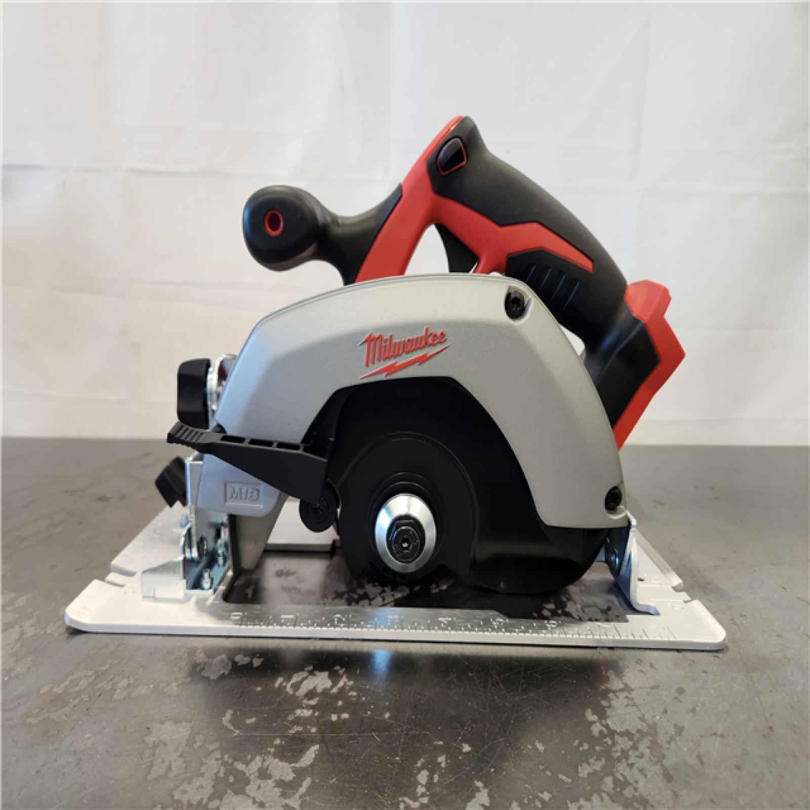 AS-IS- Cordless M18 Circular Saw - Tool Only  6.25 in.