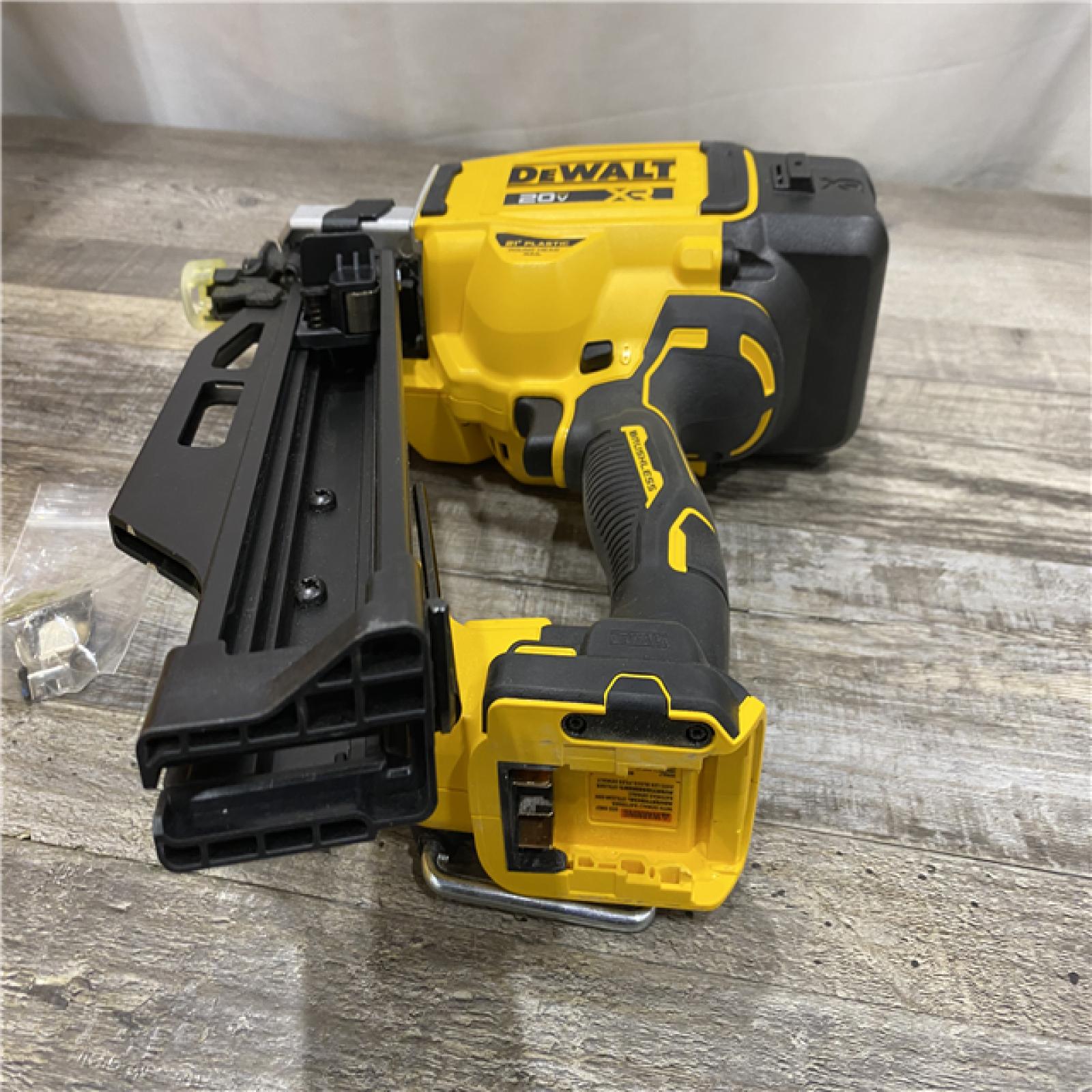 AS-IS DEWALT 20-Volt 21° Cordless Framing Nailer (Tool-Only)