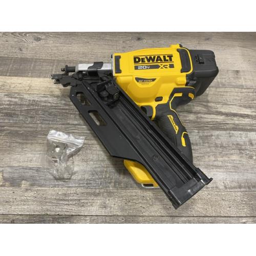 AS-IS DEWALT 20V 30 Degree Cordless Framing Nailer (Tool-Only)