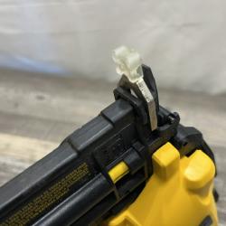 AS-IS DEWALT 20V MAX XR 18 Gauge Cordless Brad Nailer (Tool Only)