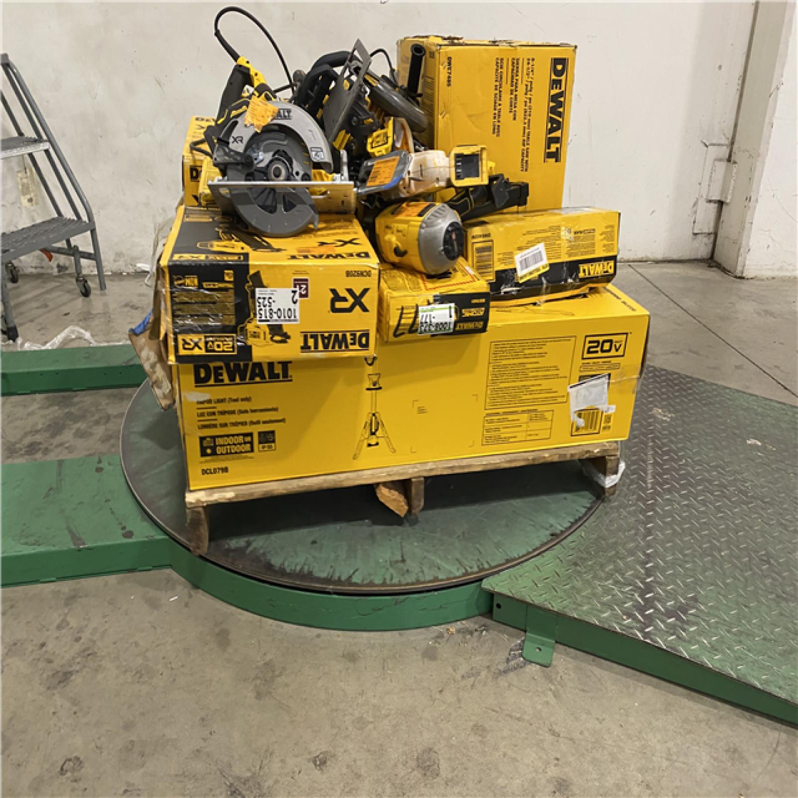Dallas Location - As-Is DEWALT Tool Pallet