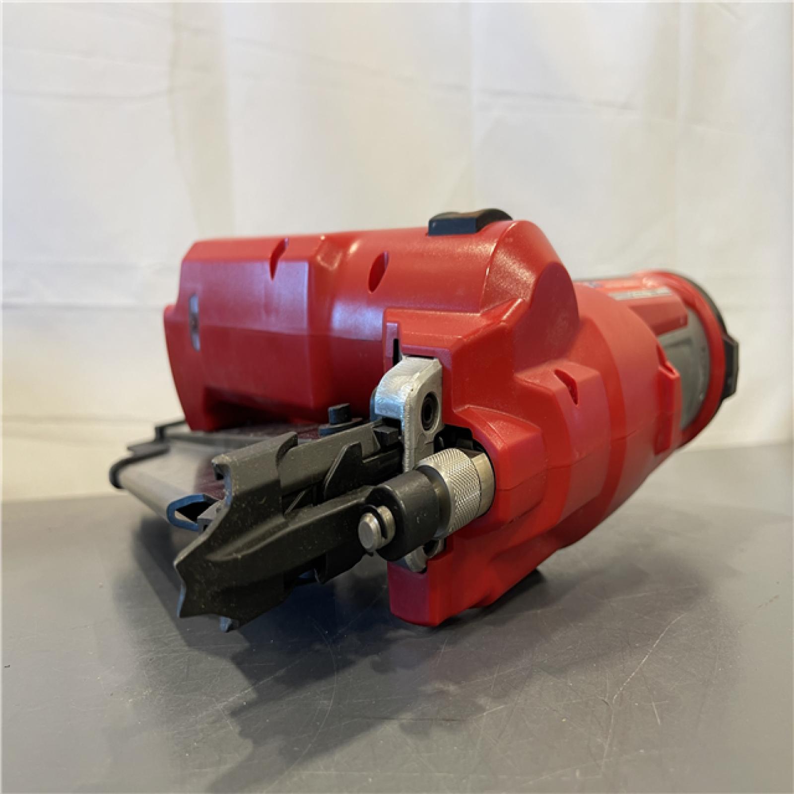 AS-IS - Milwaukee 2744-20 M18 FUEL 3-1/2 in. 18-Volt 21-Degree Lithium-Ion Brushless Cordless Framing Nailer (Tool-Only)