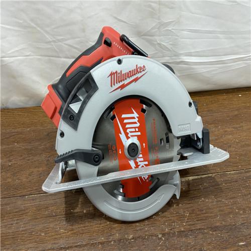 AS-IS Milwaukee M18 7-1/4  18V Brushless Circular Saw 2631-20 (Bare Tool)