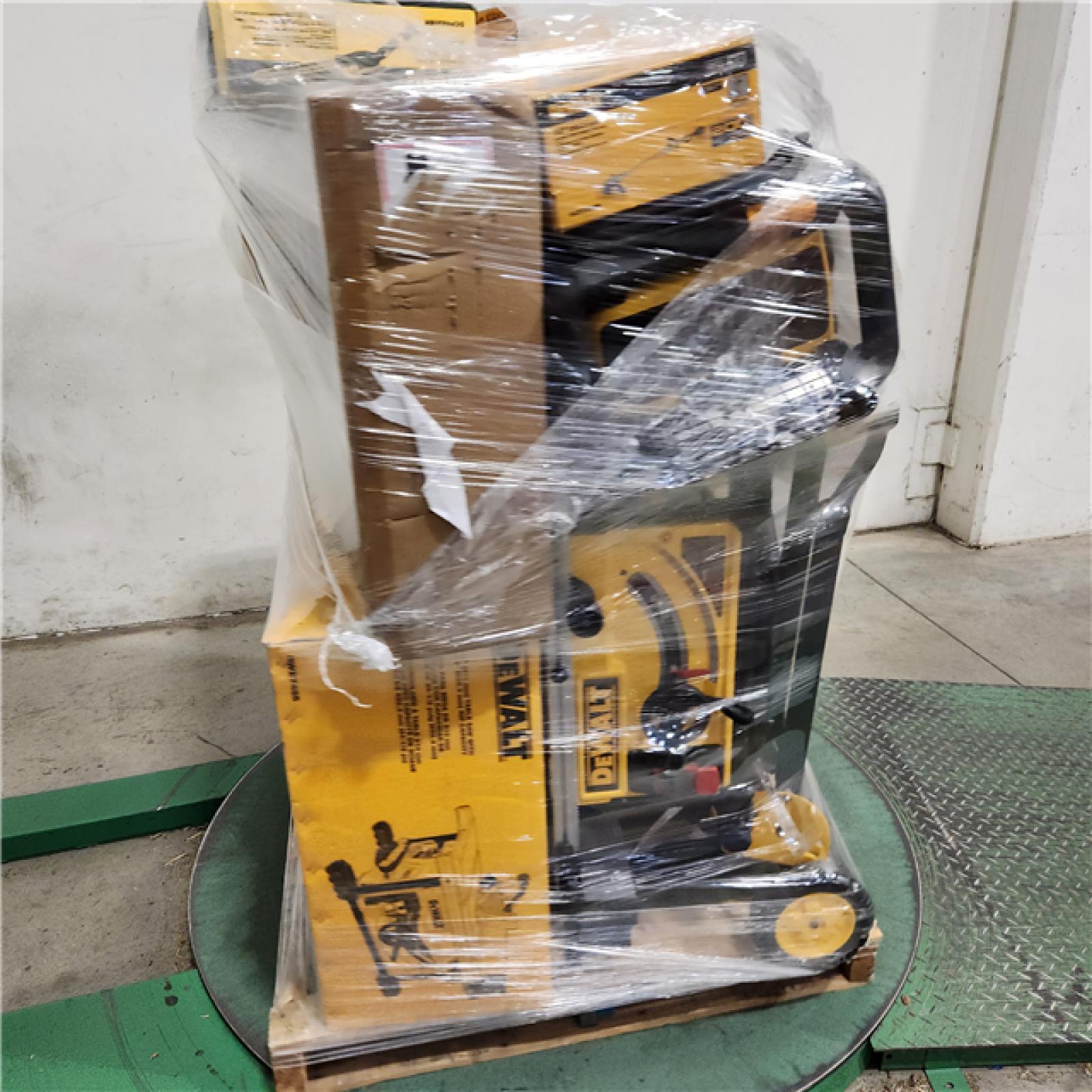 Dallas Location - As-Is DEWALT Tool Pallet