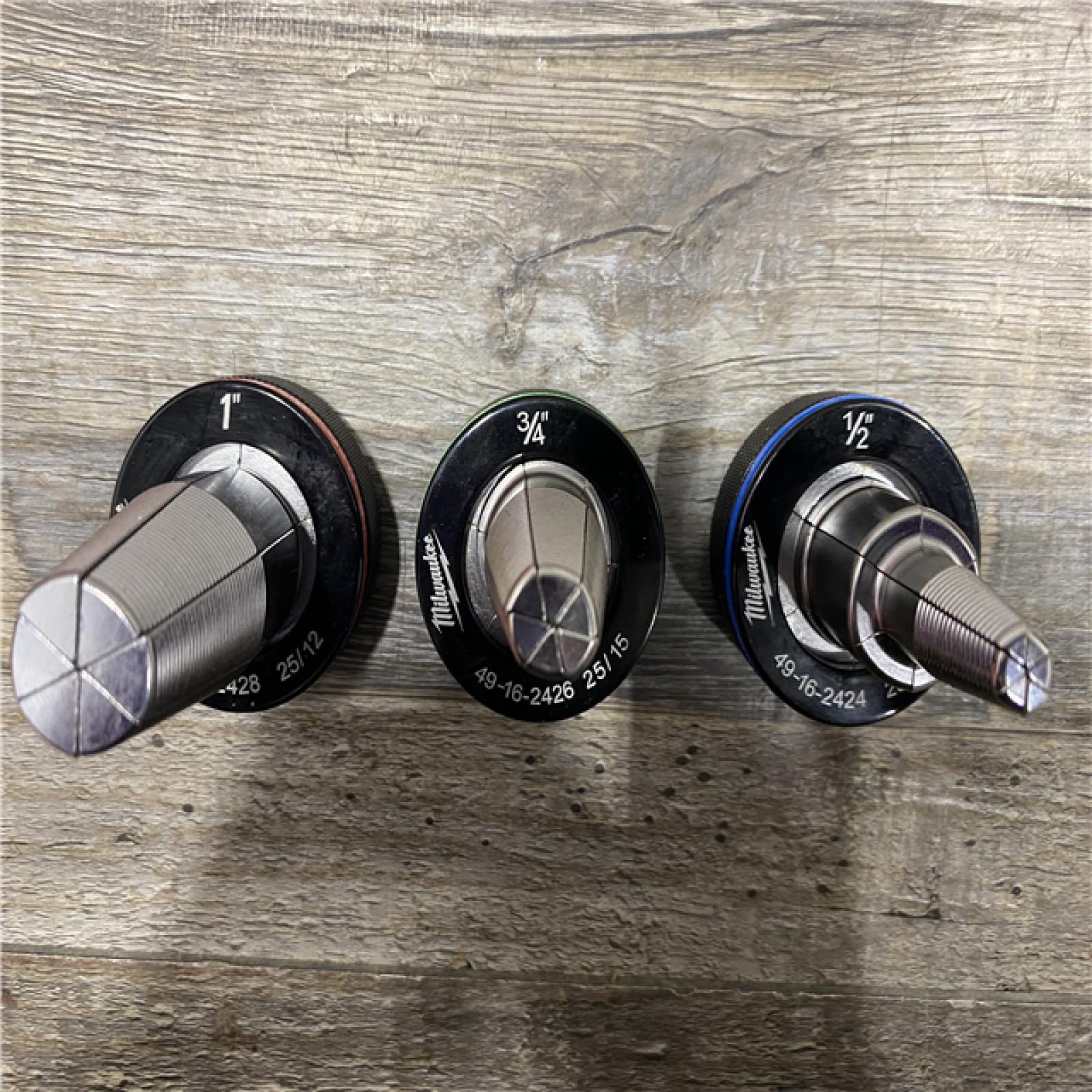 AS-IS Milwaukee 12-Volt Lithium-Ion Cordless ProPEX Expansion Tool Kit