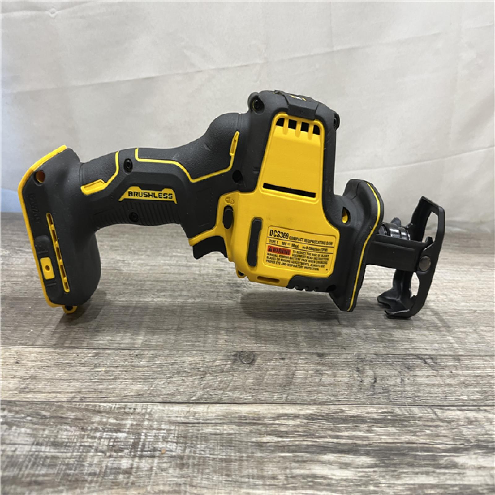 AS-IS DEWALT ATOMIC 20V MAX Cordless Brushless Compact Reciprocating Saw (Tool Only)