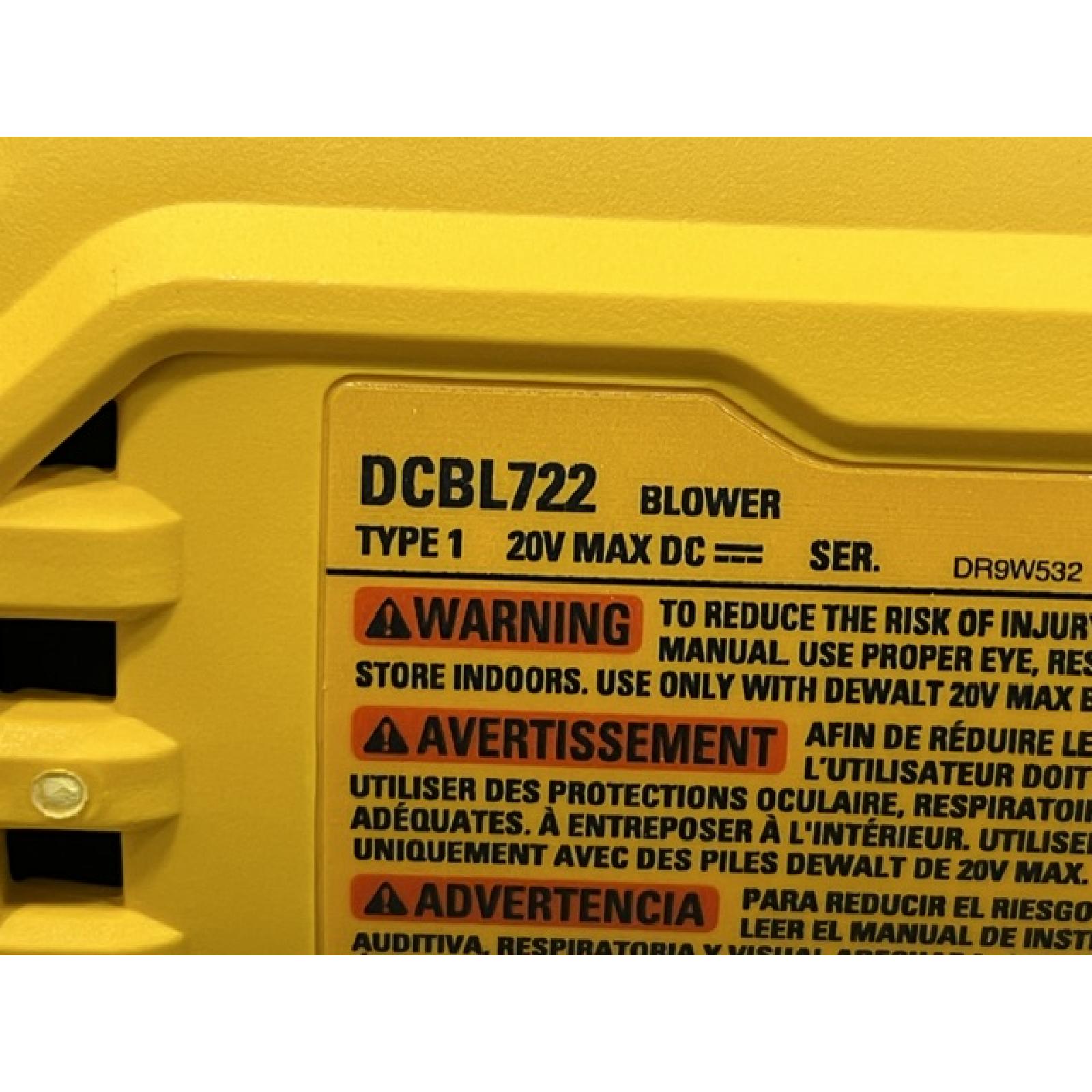 AS-IS DEWALT 20V MAX* XR Brushless Cordless Handheld Blower Kit